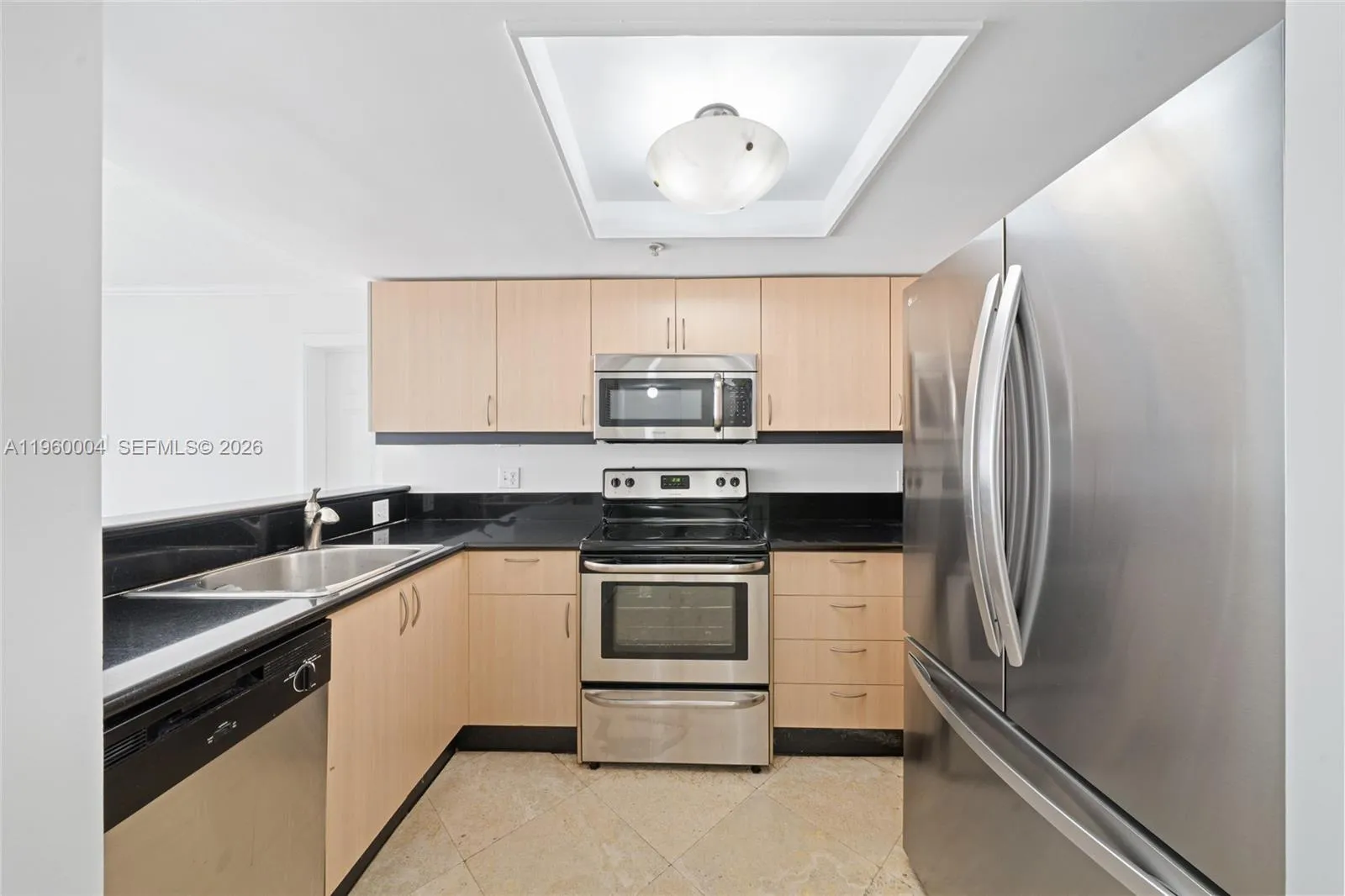 2951 S Bayshore Dr Ph-3, Miami, Florida 33133, Miami, Florida 33133, 2 Bedrooms Bedrooms, ,2 BathroomsBathrooms,Residential,For Sale,2951 S Bayshore Dr Ph-3, Miami, Florida 33133,A11960004