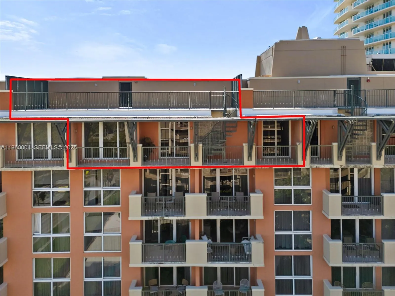 PH-3 features an incredible roof top terrace with gorgeous views of the bay, park and marina