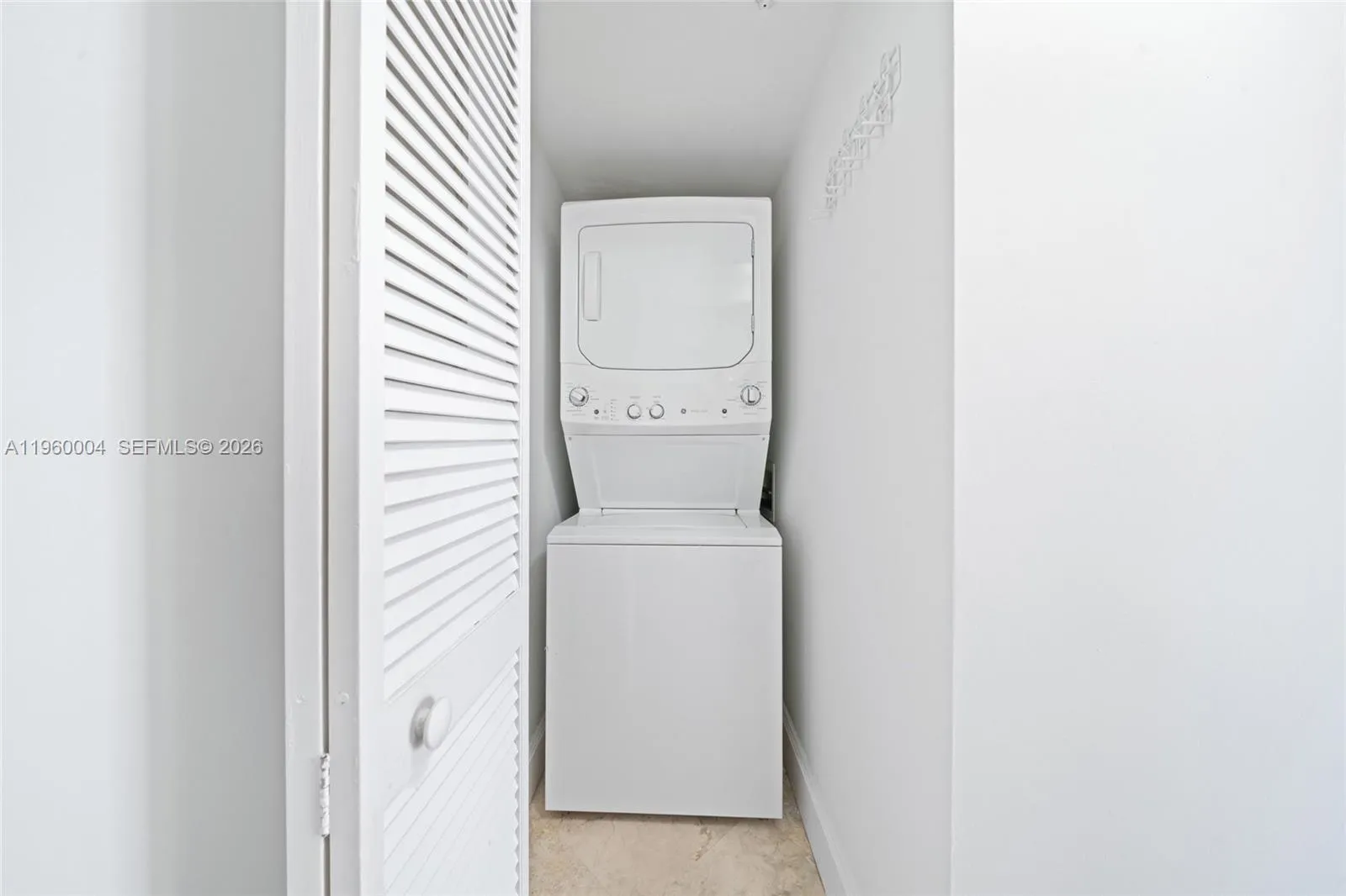 2951 S Bayshore Dr Ph-3, Miami, Florida 33133, Miami, Florida 33133, 2 Bedrooms Bedrooms, ,2 BathroomsBathrooms,Residential,For Sale,2951 S Bayshore Dr Ph-3, Miami, Florida 33133,A11960004