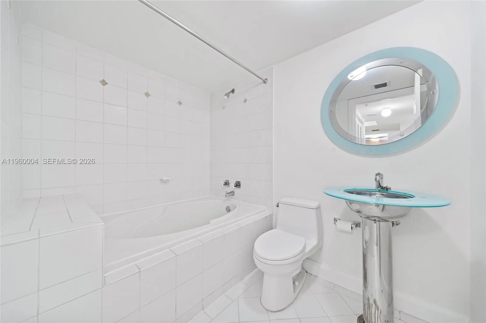 2951 S Bayshore Dr Ph-3, Miami, Florida 33133, Miami, Florida 33133, 2 Bedrooms Bedrooms, ,2 BathroomsBathrooms,Residential,For Sale,2951 S Bayshore Dr Ph-3, Miami, Florida 33133,A11960004