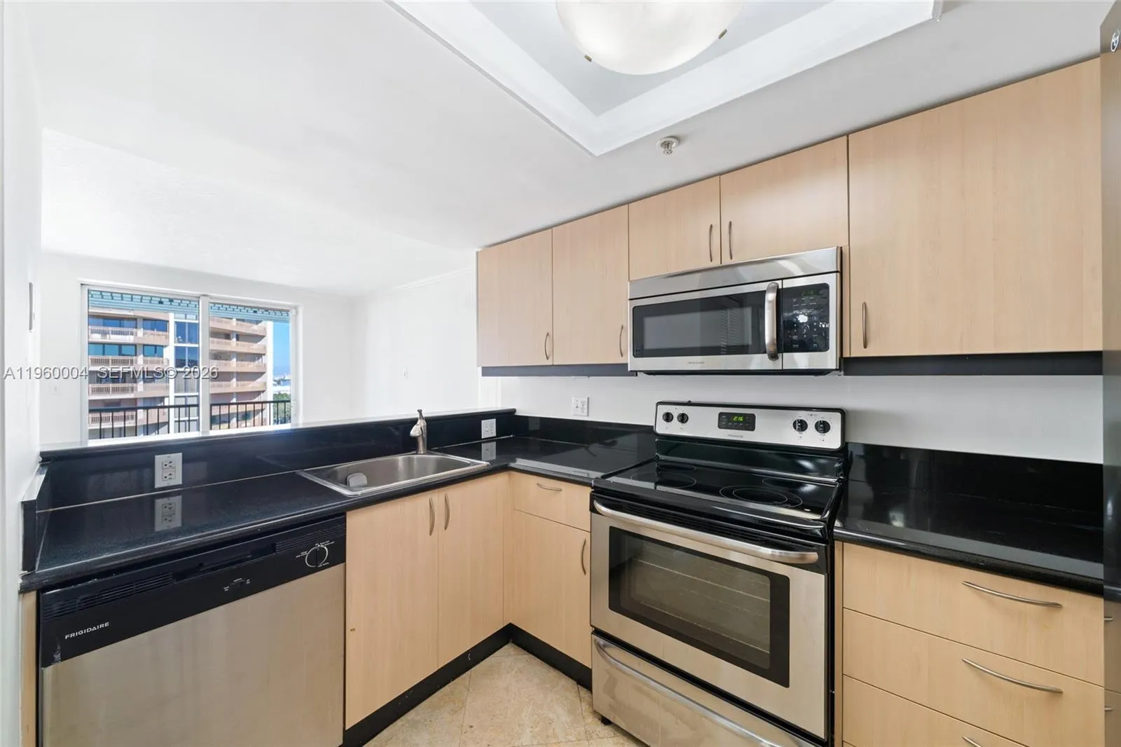 2951 S Bayshore Dr Ph-3, Miami, Florida 33133, Miami, Florida 33133, 2 Bedrooms Bedrooms, ,2 BathroomsBathrooms,Residential,For Sale,2951 S Bayshore Dr Ph-3, Miami, Florida 33133,A11960004