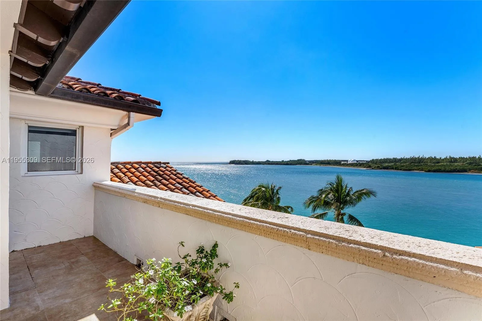 2443 Fisher Island Dr 5403, Miami, Florida 33109, Miami, Florida 33109, 3 Bedrooms Bedrooms, ,3 BathroomsBathrooms,Residential,For Sale,2443 Fisher Island Dr 5403, Miami, Florida 33109,A11955309