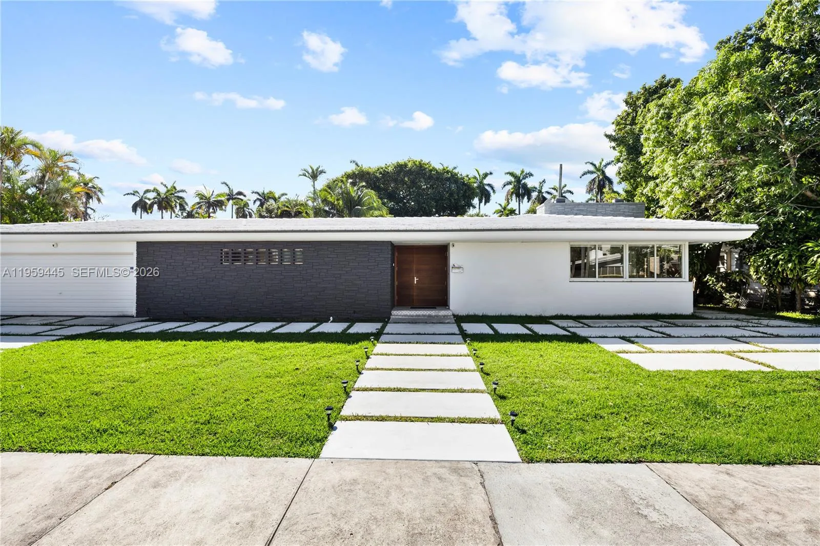 1040 Ne 86th St, Miami, Florida 33138, Miami, Florida 33138, 2 Bedrooms Bedrooms, ,3 BathroomsBathrooms,Residential,For Sale,1040 Ne 86th St, Miami, Florida 33138,A11959445