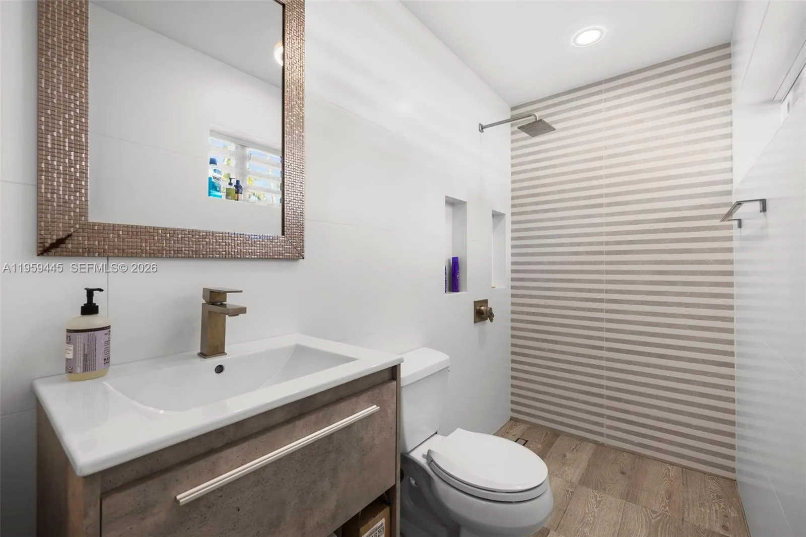 1040 Ne 86th St, Miami, Florida 33138, Miami, Florida 33138, 2 Bedrooms Bedrooms, ,3 BathroomsBathrooms,Residential,For Sale,1040 Ne 86th St, Miami, Florida 33138,A11959445