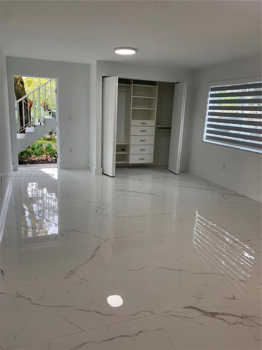 7843 Ne 10th Ave 2, Miami, Florida 33138, Miami, Florida 33138, ,1 BathroomBathrooms,Residential Lease,For Rent,7843 Ne 10th Ave 2, Miami, Florida 33138,A11960292