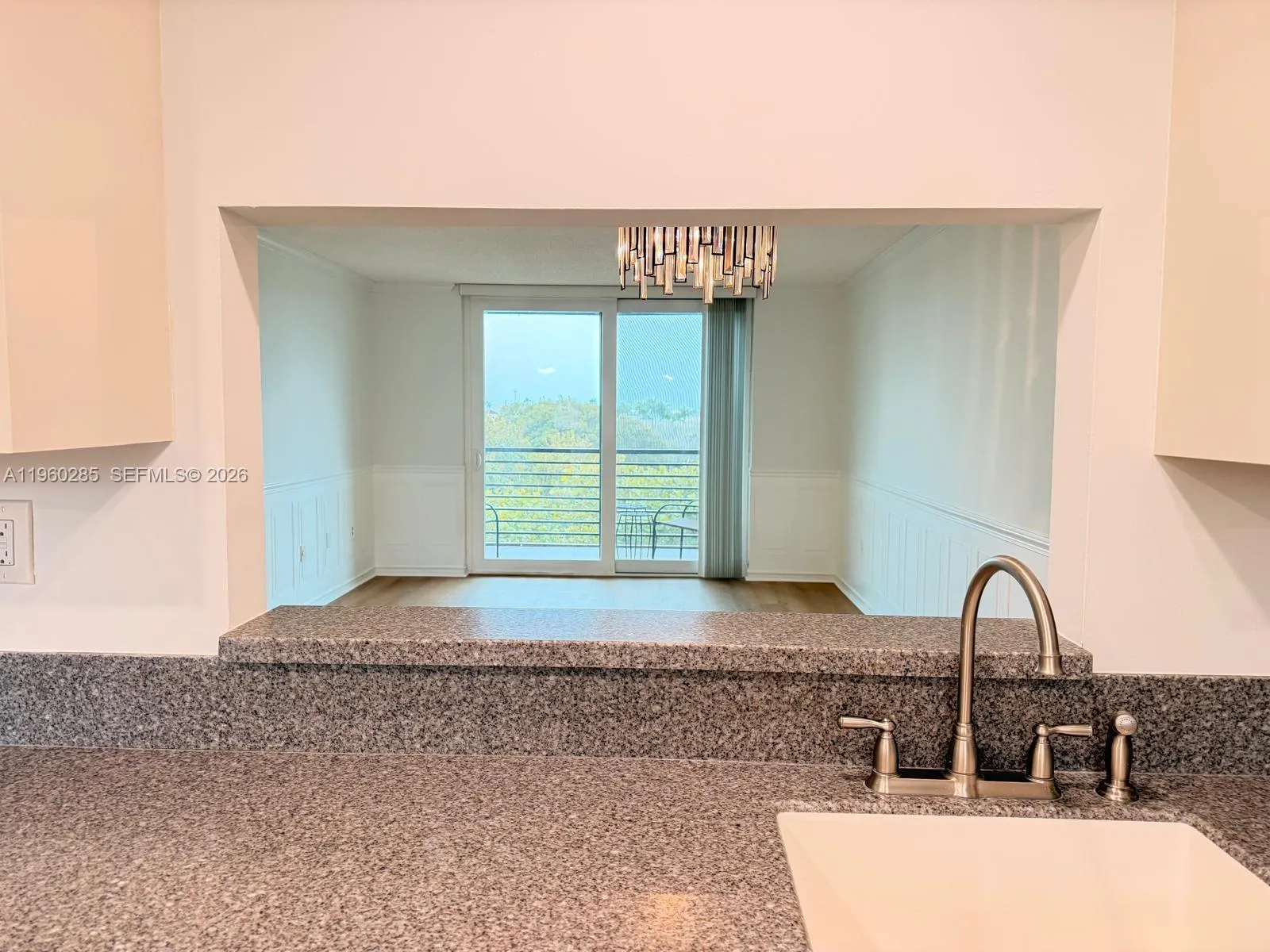 900 Colony Point Cir 505, Pembroke Pines, Florida, Pembroke Pines, Florida 3306, 1 Bedroom Bedrooms, 2 Rooms Rooms,1 BathroomBathrooms,Residential,For Sale,900 Colony Point Cir 505, Pembroke Pines, Florida ,A11960285