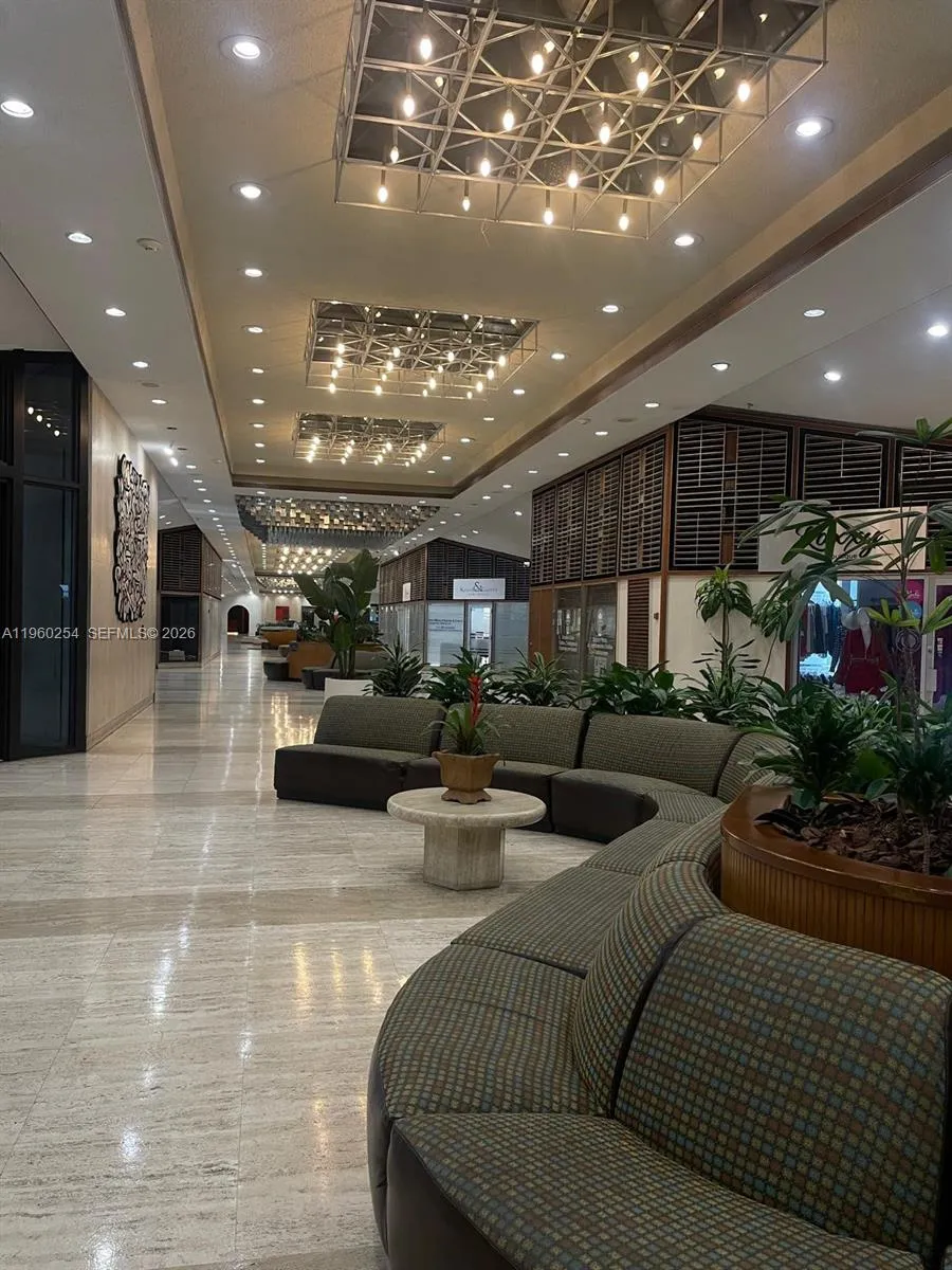999 Brickell Bay Drive 1202, Miami, Florida 33131, Miami, Florida 33131, 2 Bedrooms Bedrooms, ,2 BathroomsBathrooms,Residential,For Sale,999 Brickell Bay Drive 1202, Miami, Florida 33131,A11960254