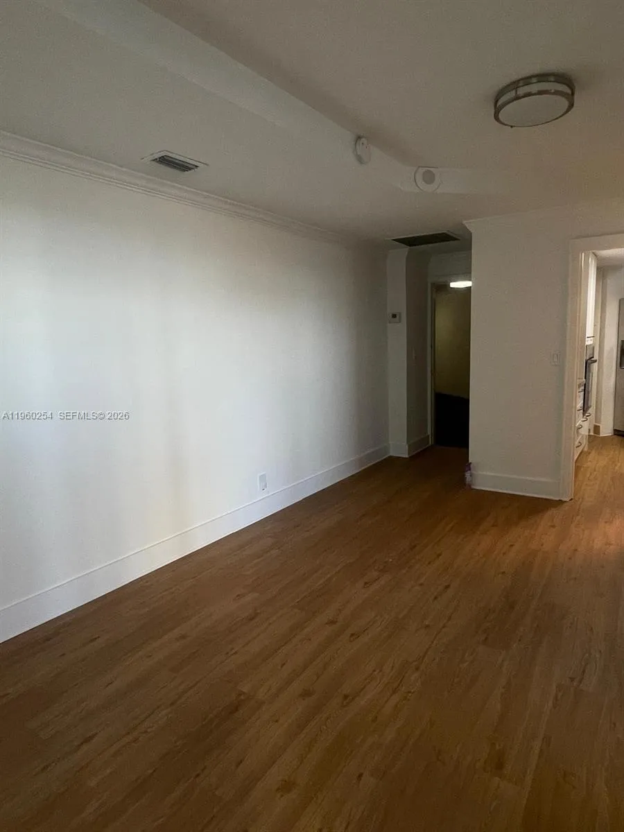 999 Brickell Bay Drive 1202, Miami, Florida 33131, Miami, Florida 33131, 2 Bedrooms Bedrooms, ,2 BathroomsBathrooms,Residential,For Sale,999 Brickell Bay Drive 1202, Miami, Florida 33131,A11960254