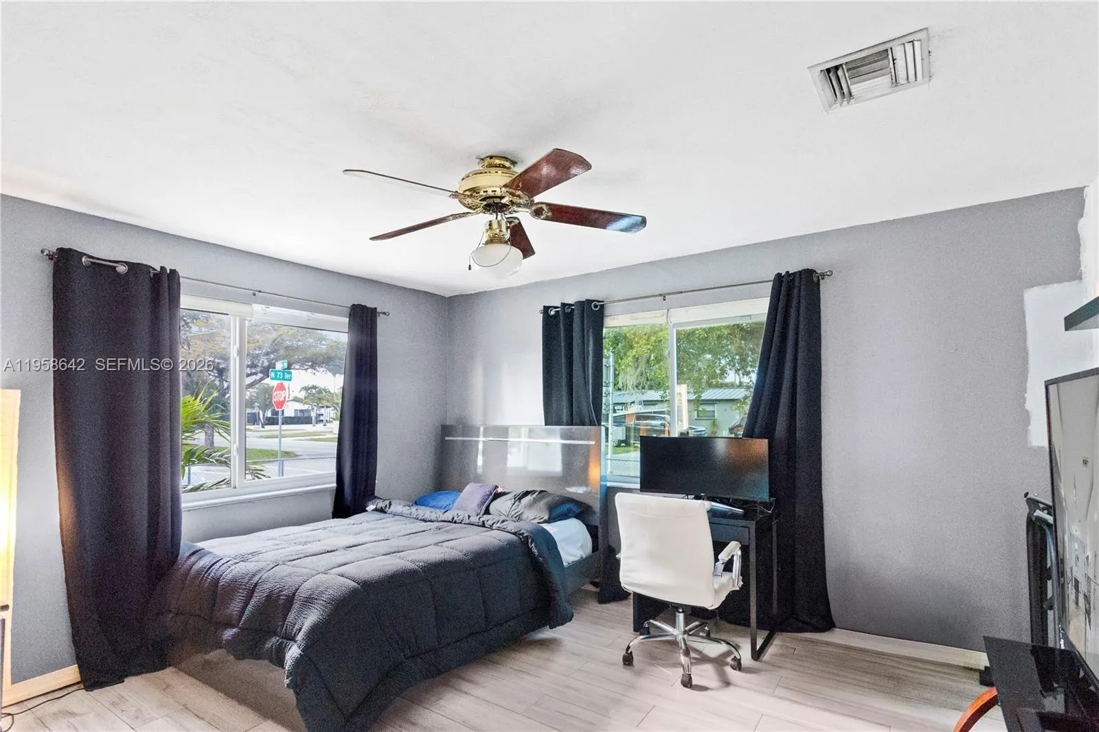 821 N 73rd Ter, Hollywood, Florida 33024, Hollywood, Florida 33024, 3 Bedrooms Bedrooms, 3 Rooms Rooms,2 BathroomsBathrooms,Residential,For Sale,821 N 73rd Ter, Hollywood, Florida 33024,A11958642