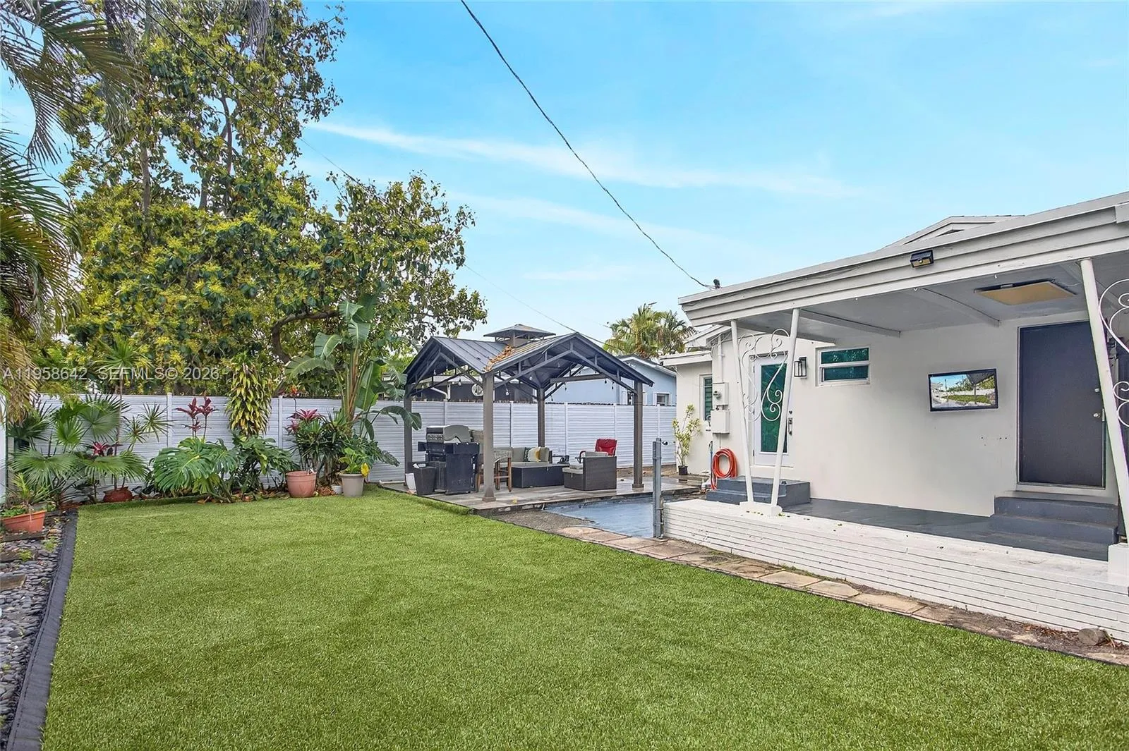 821 N 73rd Ter, Hollywood, Florida 33024, Hollywood, Florida 33024, 3 Bedrooms Bedrooms, 3 Rooms Rooms,2 BathroomsBathrooms,Residential,For Sale,821 N 73rd Ter, Hollywood, Florida 33024,A11958642