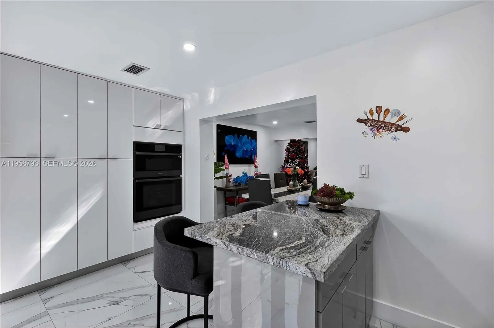 1594 W 73rd St, Hialeah, Florida 33014, Hialeah, Florida 33014, 3 Bedrooms Bedrooms, ,2 BathroomsBathrooms,Residential,For Sale,1594 W 73rd St, Hialeah, Florida 33014,A11958793