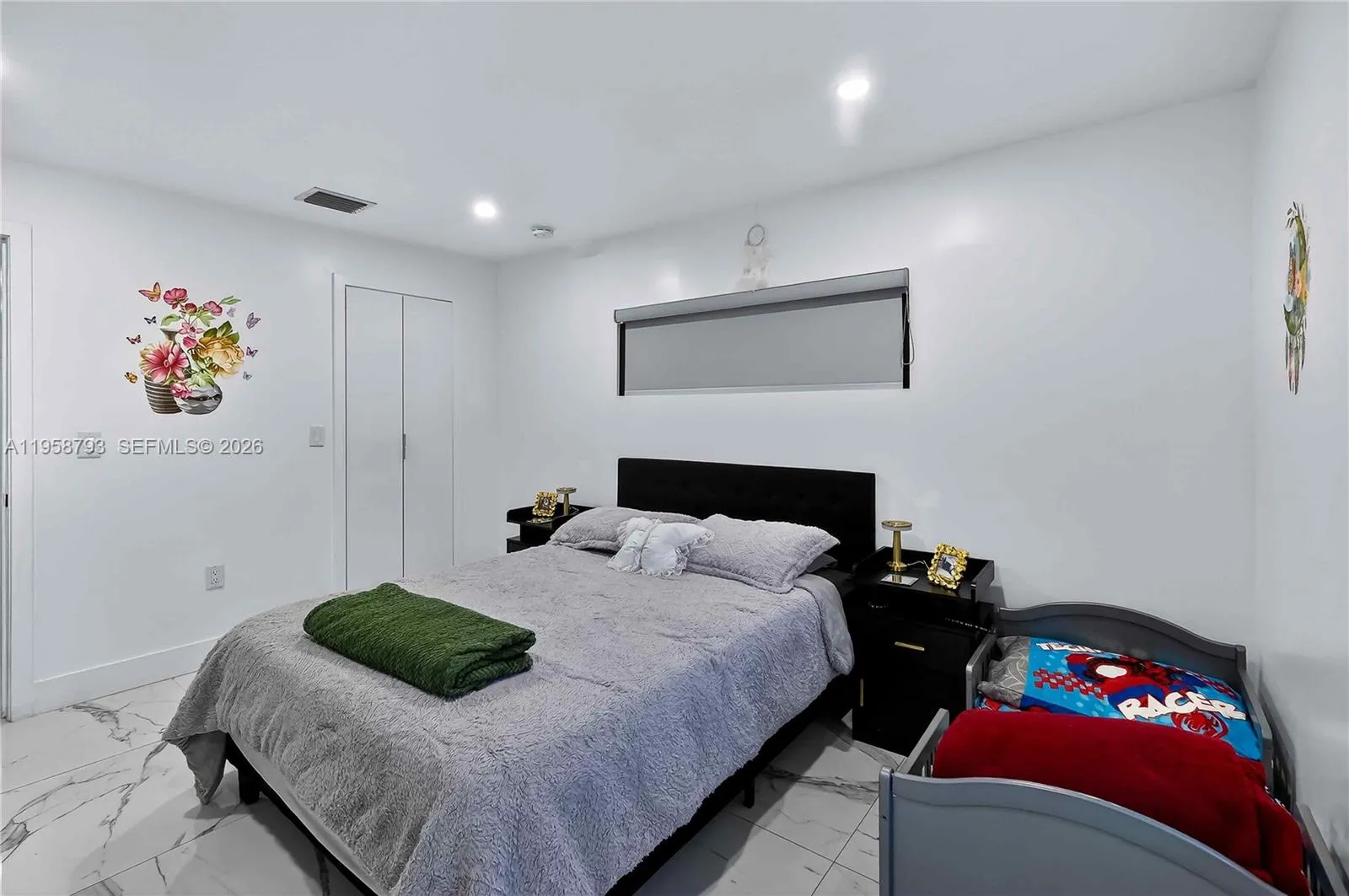 1594 W 73rd St, Hialeah, Florida 33014, Hialeah, Florida 33014, 3 Bedrooms Bedrooms, ,2 BathroomsBathrooms,Residential,For Sale,1594 W 73rd St, Hialeah, Florida 33014,A11958793