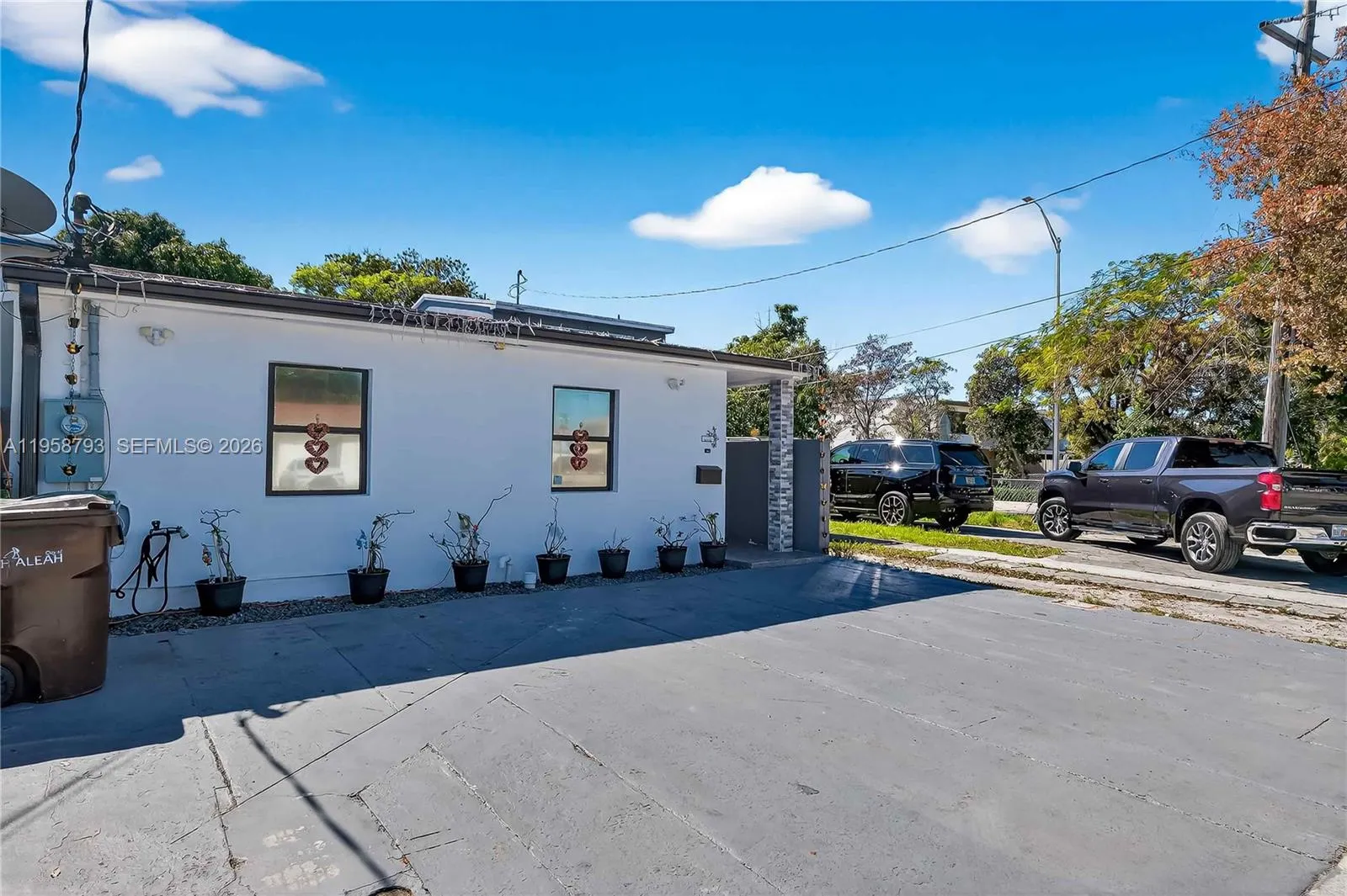 1594 W 73rd St, Hialeah, Florida 33014, Hialeah, Florida 33014, 3 Bedrooms Bedrooms, ,2 BathroomsBathrooms,Residential,For Sale,1594 W 73rd St, Hialeah, Florida 33014,A11958793