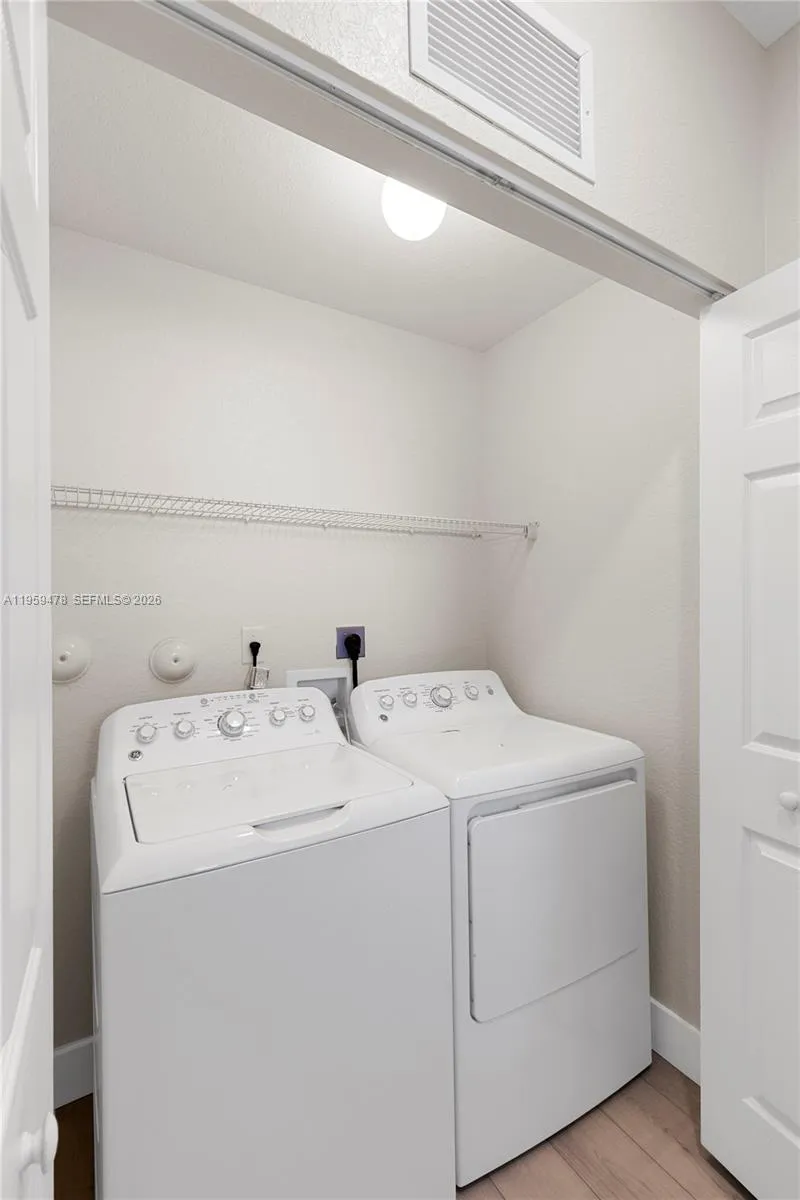 Hialeah, Florida 33018, 3 Bedrooms Bedrooms, ,2 BathroomsBathrooms,Residential,For Sale,A11959478