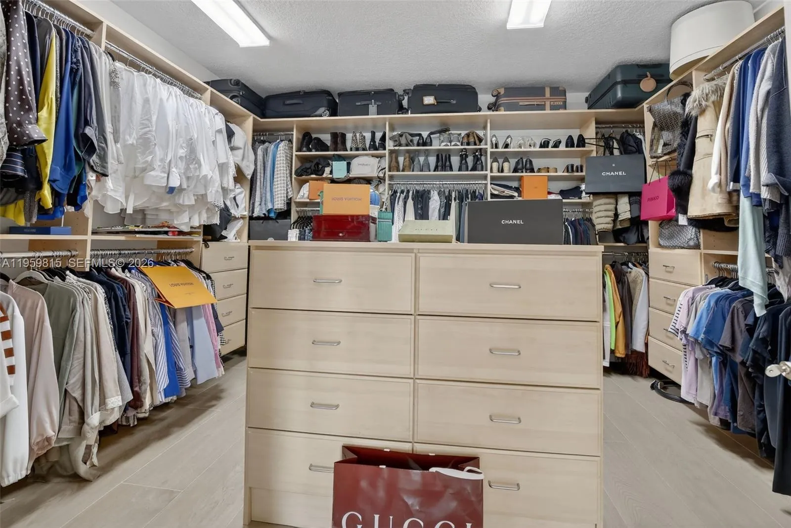 3370 Hidden Bay Dr 2715, Aventura, Florida 33180, Aventura, Florida 33180, 3 Bedrooms Bedrooms, ,3 BathroomsBathrooms,Residential,For Sale,3370 Hidden Bay Dr 2715, Aventura, Florida 33180,A11959815