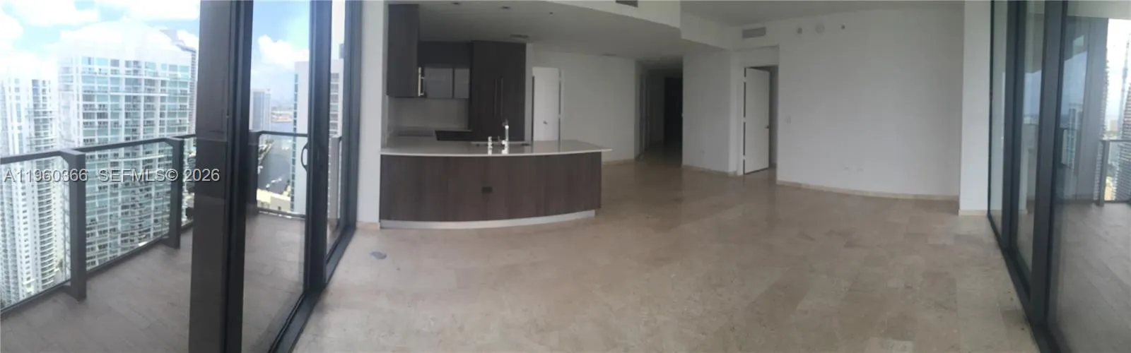 68 Se 6th St 3412, Miami, Florida 33131, Miami, Florida 33131, 2 Bedrooms Bedrooms, ,2 BathroomsBathrooms,Residential Lease,For Rent,68 Se 6th St 3412, Miami, Florida 33131,A11960366