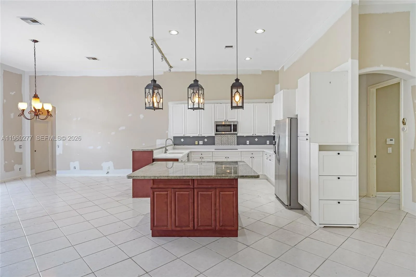 15989 Sw 14th St, Pembroke Pines, Florida 33027, Pembroke Pines, Florida 33027, 4 Bedrooms Bedrooms, ,3 BathroomsBathrooms,Residential,For Sale,15989 Sw 14th St, Pembroke Pines, Florida 33027,A11960277