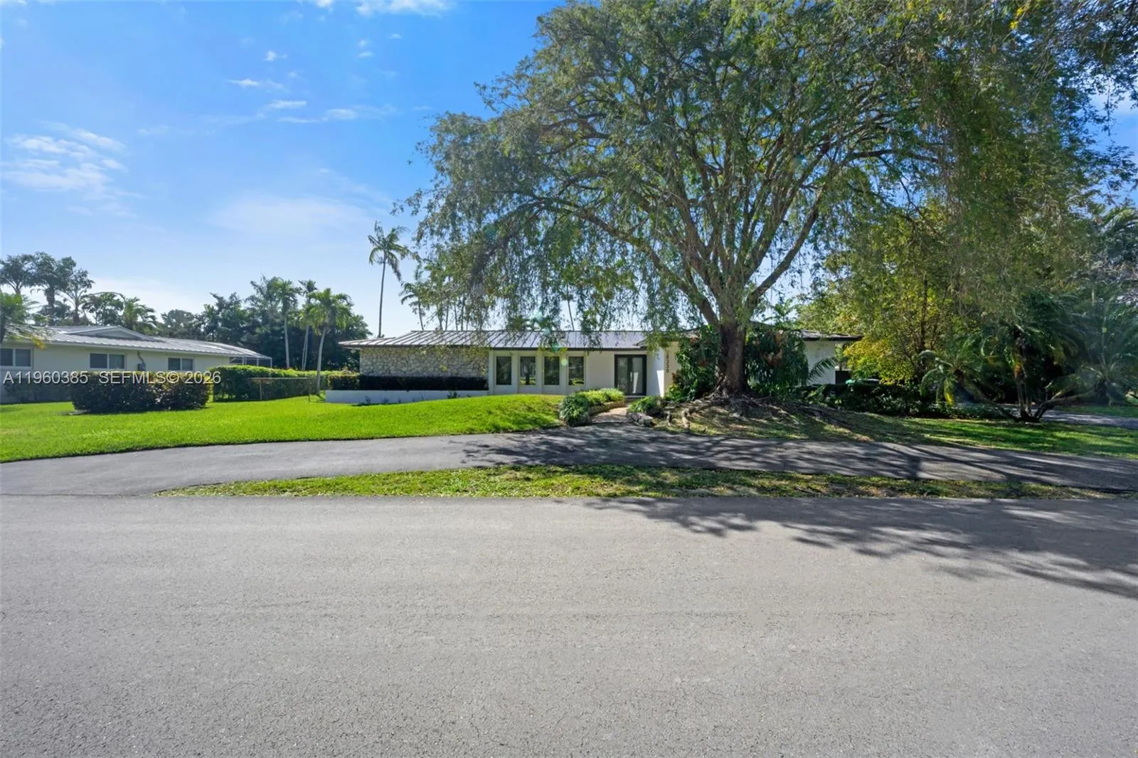 8330 Sw 171st St, Palmetto Bay, Florida 33157, Palmetto Bay, Florida 33157, 5 Bedrooms Bedrooms, ,3 BathroomsBathrooms,Residential,For Sale,8330 Sw 171st St, Palmetto Bay, Florida 33157,A11960385
