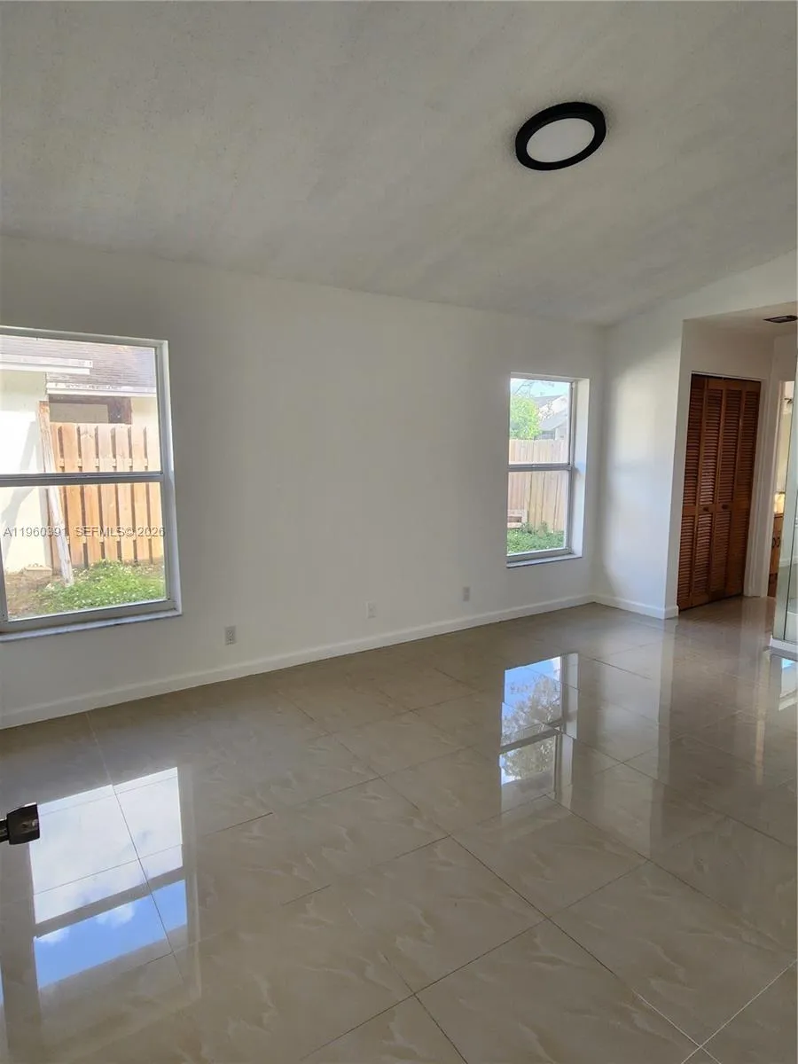 9711 Sw 57th St, Cooper City, Florida 33328, Cooper City, Florida 33328, 3 Bedrooms Bedrooms, ,2 BathroomsBathrooms,Residential,For Sale,9711 Sw 57th St, Cooper City, Florida 33328,A11960391