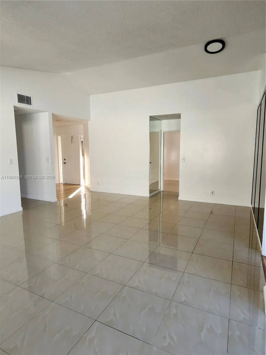 9711 Sw 57th St, Cooper City, Florida 33328, Cooper City, Florida 33328, 3 Bedrooms Bedrooms, ,2 BathroomsBathrooms,Residential,For Sale,9711 Sw 57th St, Cooper City, Florida 33328,A11960391