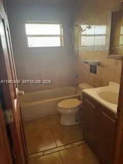 2796a Nw 88th St A, Miami, Florida 33147, Miami, Florida 33147, 2 Bedrooms Bedrooms, ,1 BathroomBathrooms,Residential Lease,For Rent,2796a Nw 88th St A, Miami, Florida 33147,A11960409