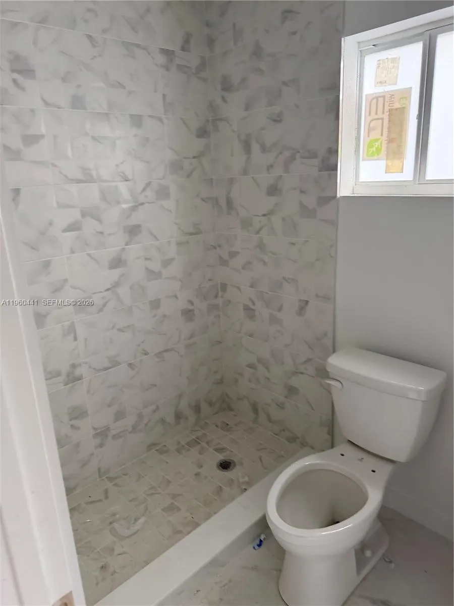 7823 Nw 5th Ave, Miami, Florida 33150, Miami, Florida 33150, ,Residential Income,For Sale,7823 Nw 5th Ave, Miami, Florida 33150,A11960441