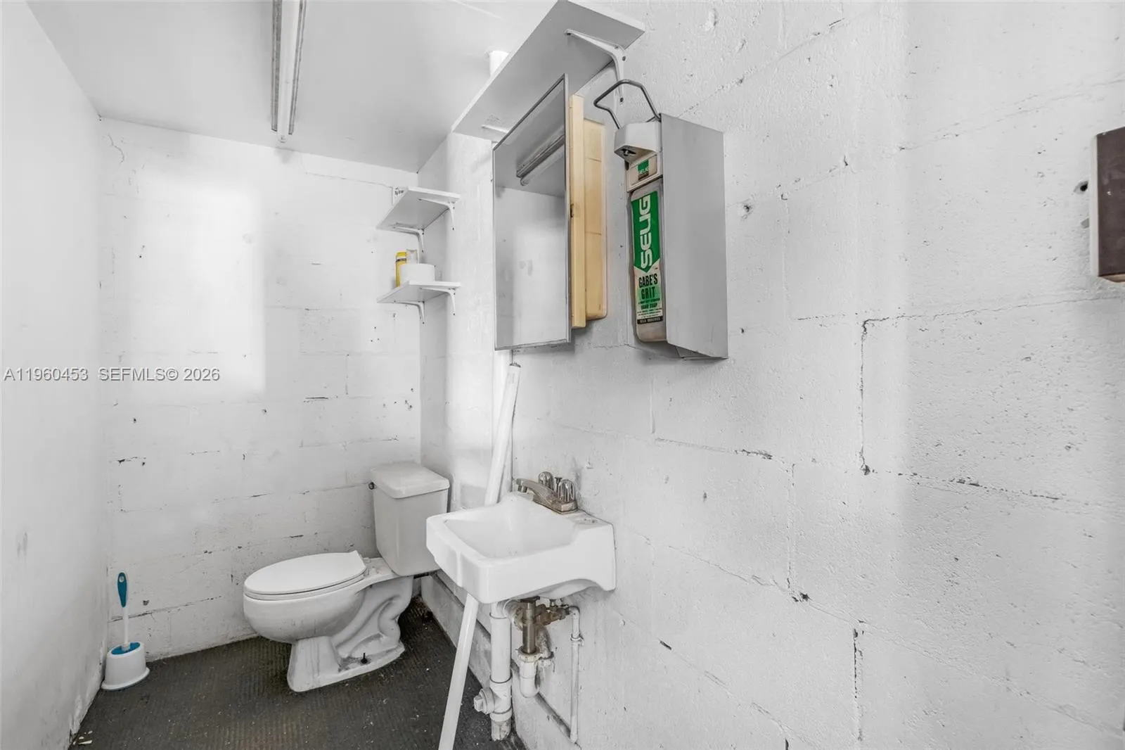 201 Sw 21st St, Fort Lauderdale, Florida 33315, Fort Lauderdale, Florida 33315, ,Commercial Sale,For Sale,201 Sw 21st St, Fort Lauderdale, Florida 33315,A11960453