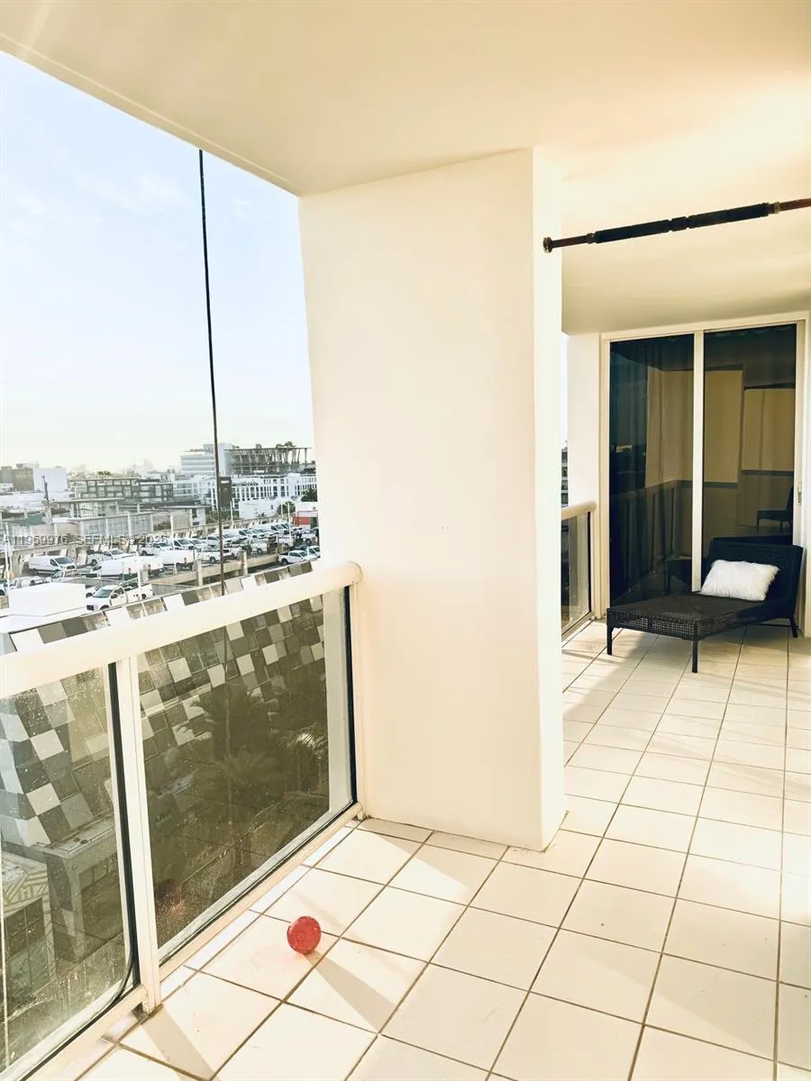 1900 Sunset Harbour Dr 1009, Miami Beach, Florida, Miami Beach, Florida 33139, 2 Bedrooms Bedrooms, ,2 BathroomsBathrooms,Residential,For Sale,1900 Sunset Harbour Dr 1009, Miami Beach, Florida ,A11959976