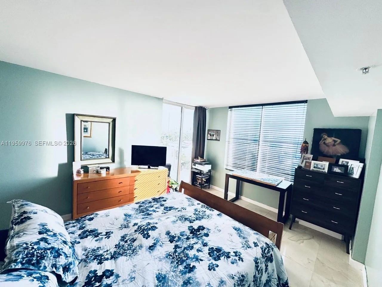 1900 Sunset Harbour Dr 1009, Miami Beach, Florida, Miami Beach, Florida 33139, 2 Bedrooms Bedrooms, ,2 BathroomsBathrooms,Residential,For Sale,1900 Sunset Harbour Dr 1009, Miami Beach, Florida ,A11959976