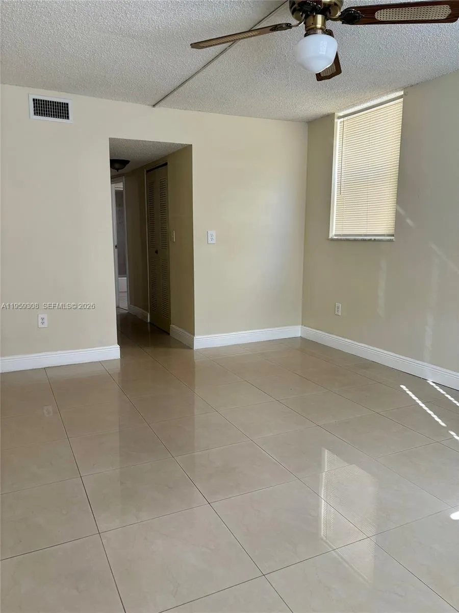 1800 Sw 81st Ave 1112, North Lauderdale, Florida 3, North Lauderdale, Florida 33068, 1 Bedroom Bedrooms, ,1 BathroomBathrooms,Residential Lease,For Rent,1800 Sw 81st Ave 1112, North Lauderdale, Florida 3,A11959308