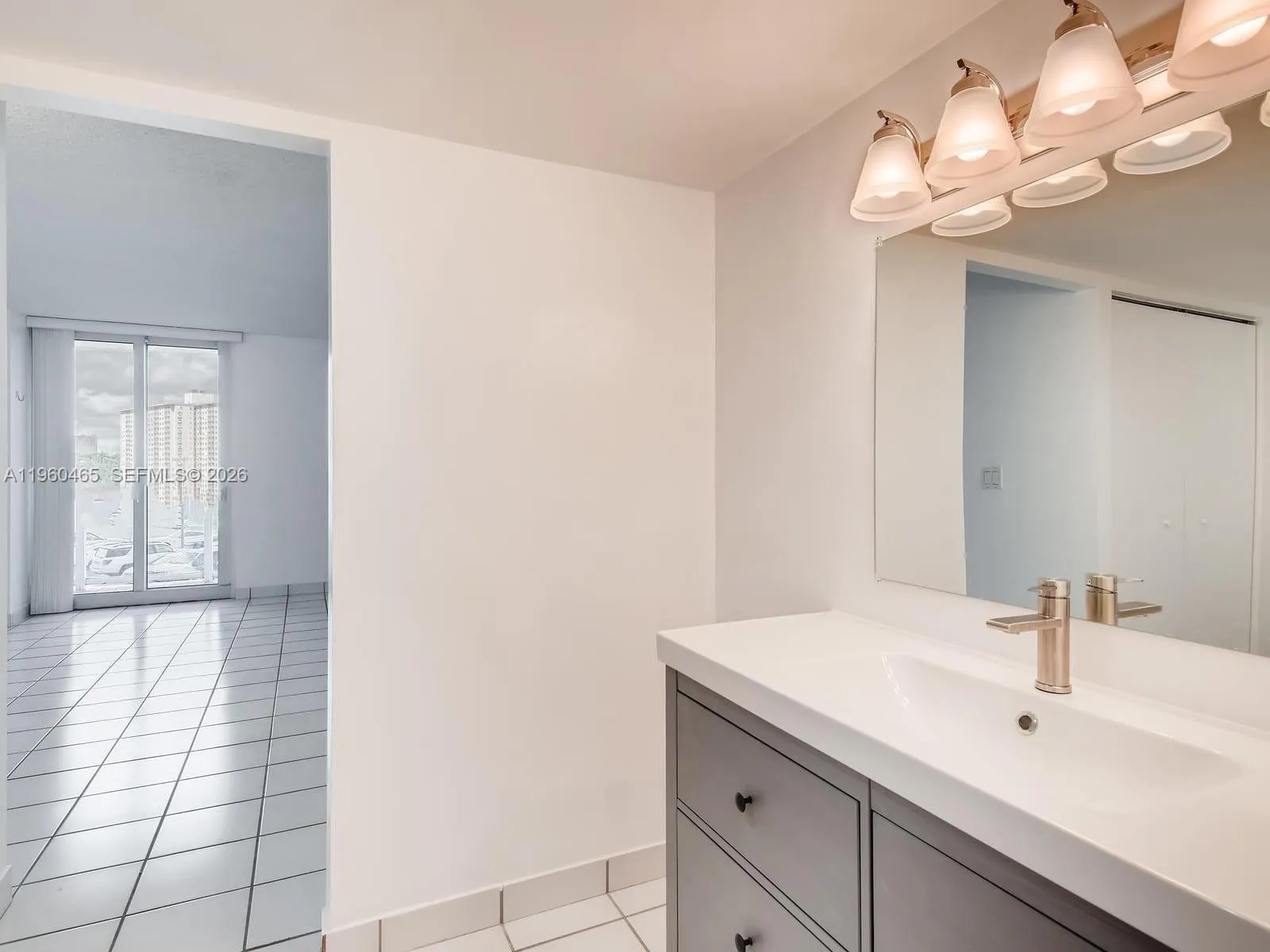 100 Bayview Dr 401, Sunny Isles Beach, Florida 331, Sunny Isles Beach, Florida 33160, 2 Bedrooms Bedrooms, ,2 BathroomsBathrooms,Residential,For Sale,100 Bayview Dr 401, Sunny Isles Beach, Florida 331,A11960465