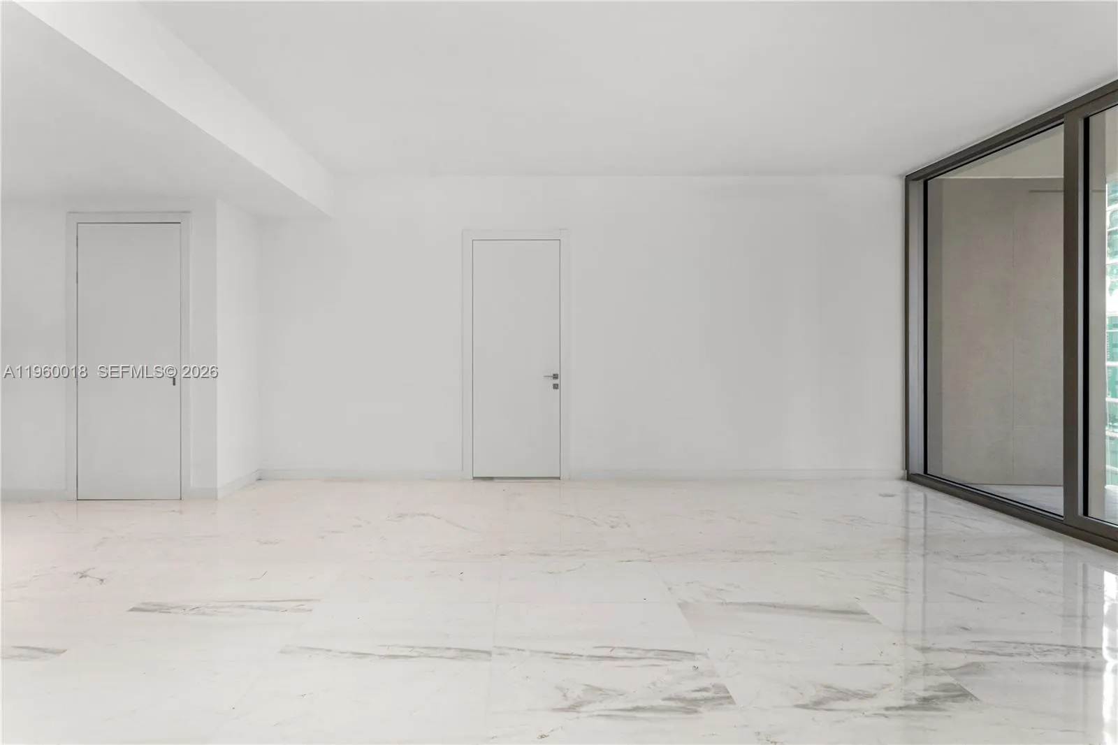 300 Biscayne Blvd Way 2009, Miami, Florida 33131, Miami, Florida 33131, 2 Bedrooms Bedrooms, ,2 BathroomsBathrooms,Residential,For Sale,300 Biscayne Blvd Way 2009, Miami, Florida 33131,A11960018