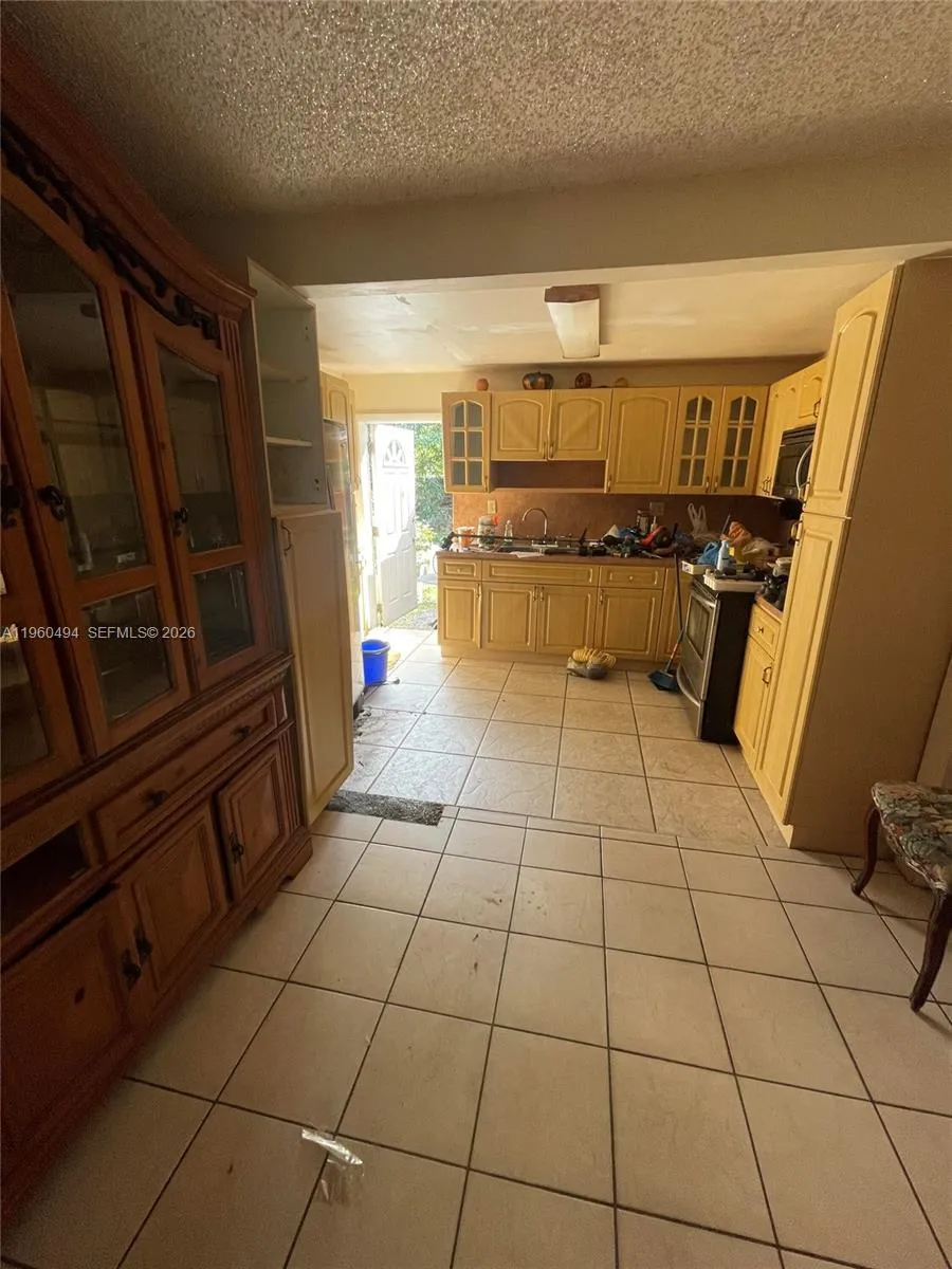 3630 Nw 98th St, Miami, Florida 33147, Miami, Florida 33147, 3 Bedrooms Bedrooms, 3 Rooms Rooms,1 BathroomBathrooms,Residential,For Sale,3630 Nw 98th St, Miami, Florida 33147,A11960494