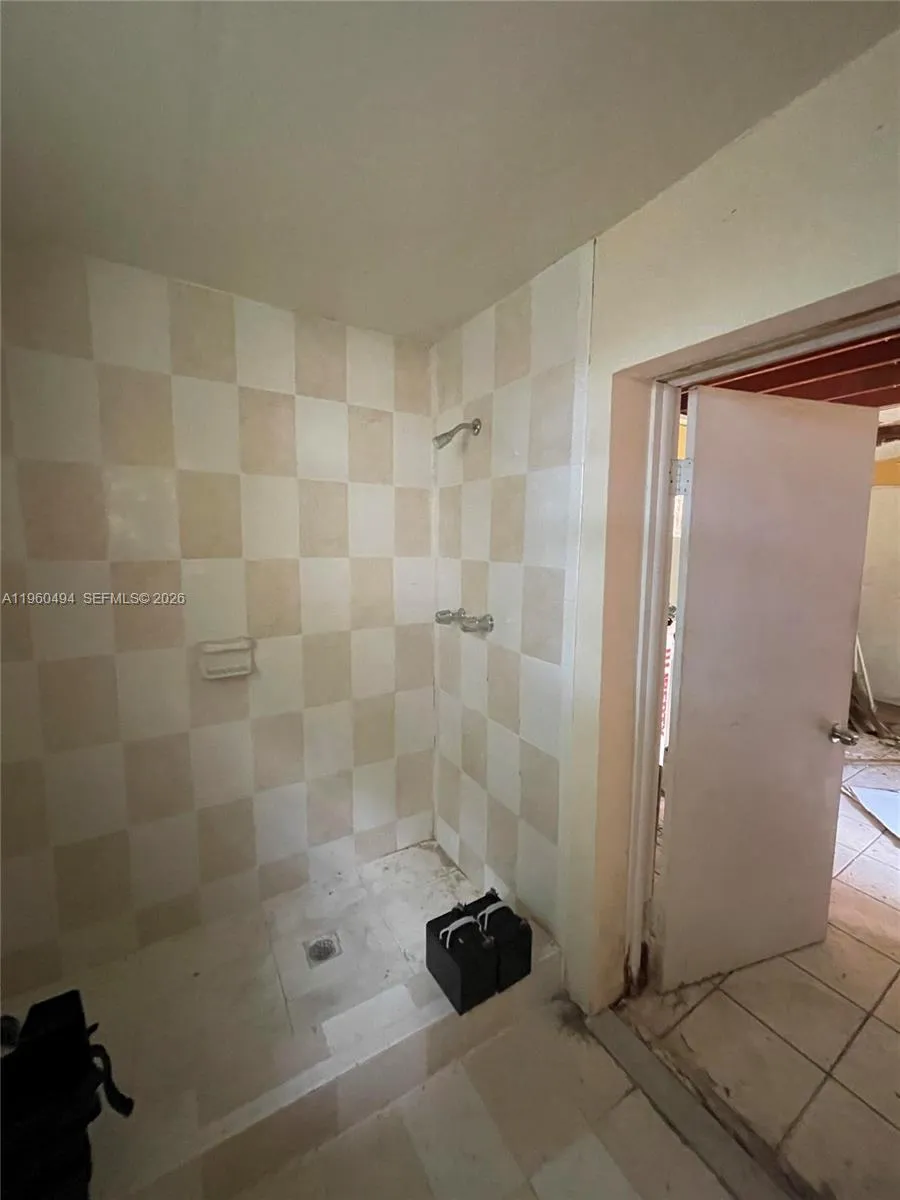 3630 Nw 98th St, Miami, Florida 33147, Miami, Florida 33147, 3 Bedrooms Bedrooms, 3 Rooms Rooms,1 BathroomBathrooms,Residential,For Sale,3630 Nw 98th St, Miami, Florida 33147,A11960494