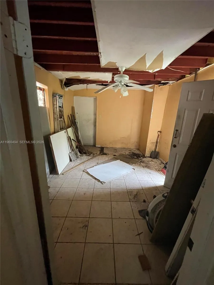 3630 Nw 98th St, Miami, Florida 33147, Miami, Florida 33147, 3 Bedrooms Bedrooms, 3 Rooms Rooms,1 BathroomBathrooms,Residential,For Sale,3630 Nw 98th St, Miami, Florida 33147,A11960494