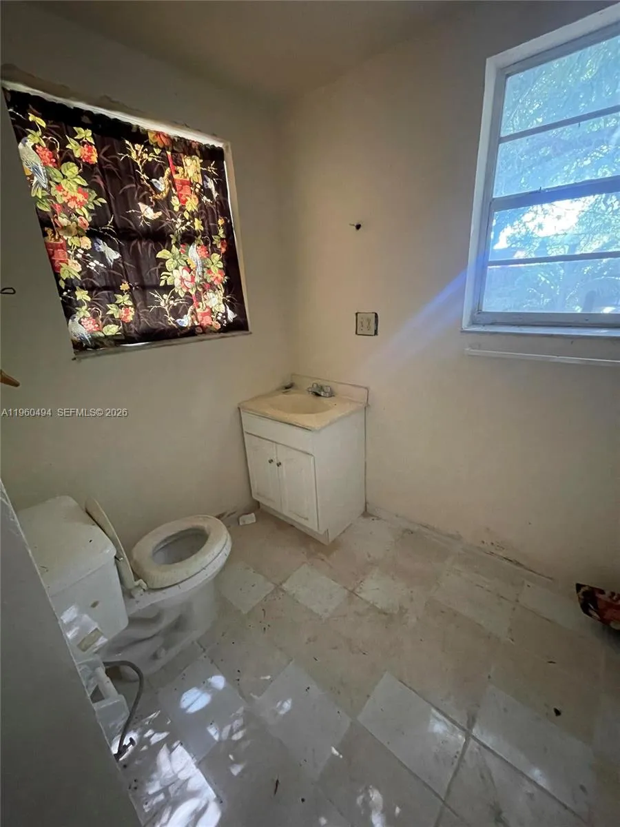 3630 Nw 98th St, Miami, Florida 33147, Miami, Florida 33147, 3 Bedrooms Bedrooms, 3 Rooms Rooms,1 BathroomBathrooms,Residential,For Sale,3630 Nw 98th St, Miami, Florida 33147,A11960494