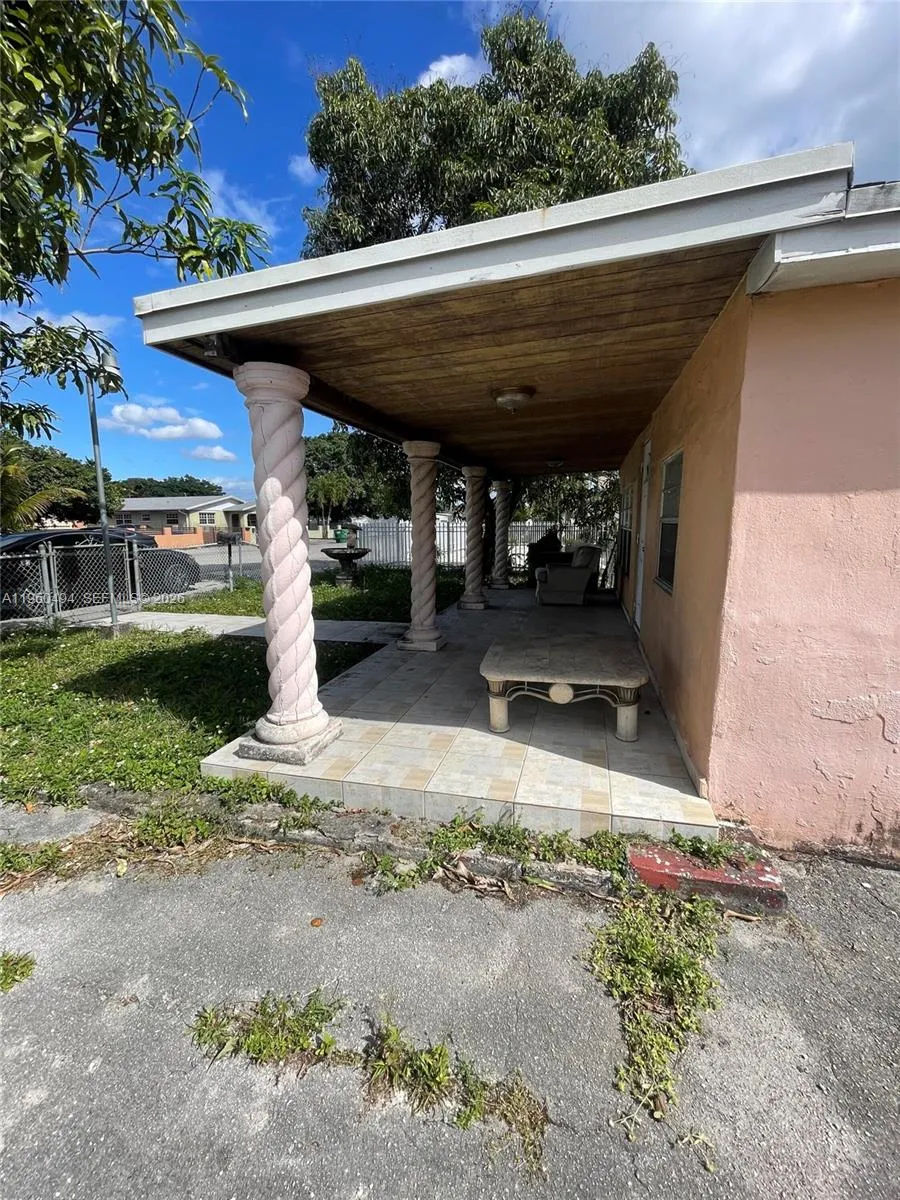 3630 Nw 98th St, Miami, Florida 33147, Miami, Florida 33147, 3 Bedrooms Bedrooms, 3 Rooms Rooms,1 BathroomBathrooms,Residential,For Sale,3630 Nw 98th St, Miami, Florida 33147,A11960494