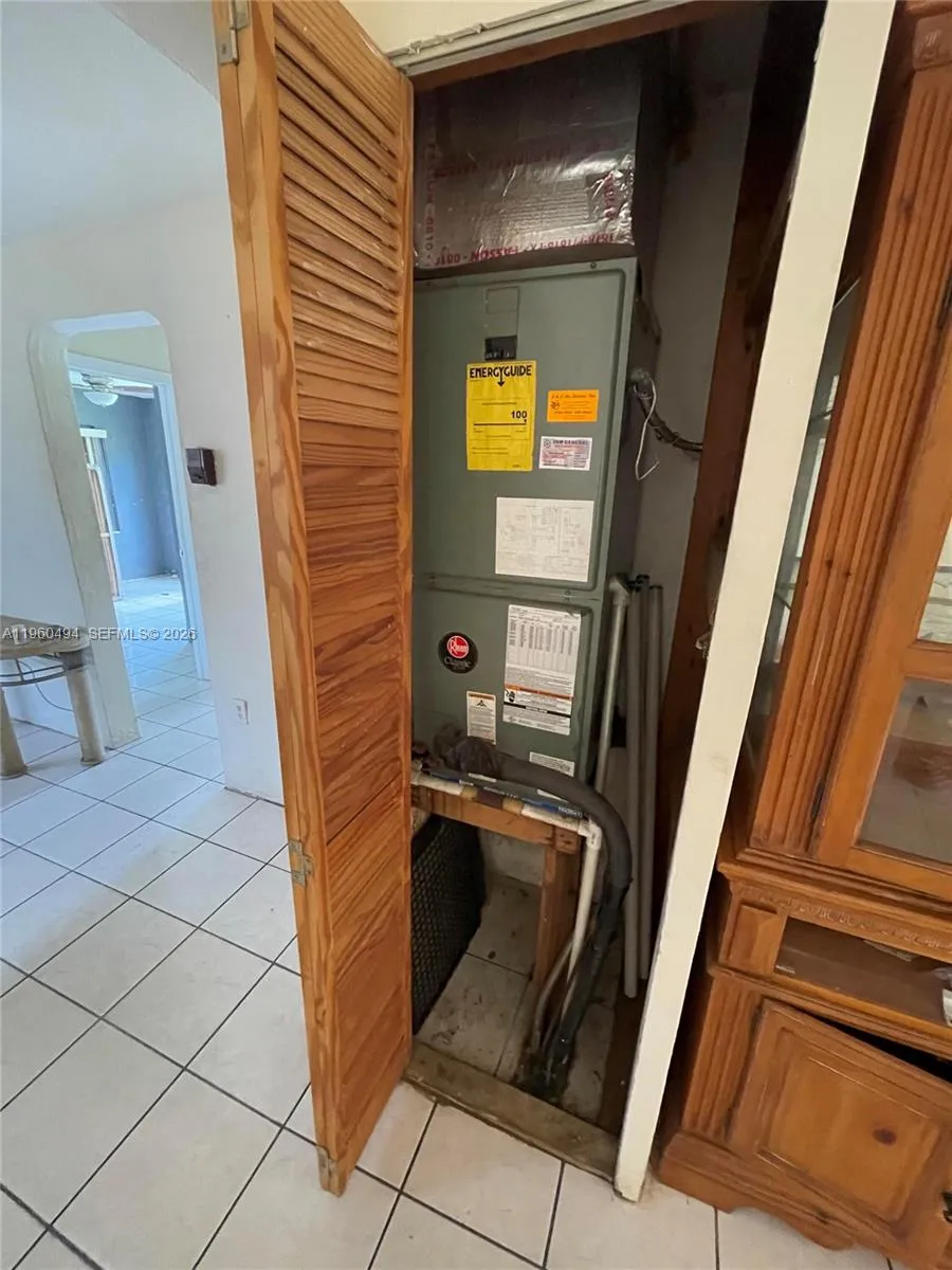 3630 Nw 98th St, Miami, Florida 33147, Miami, Florida 33147, 3 Bedrooms Bedrooms, 3 Rooms Rooms,1 BathroomBathrooms,Residential,For Sale,3630 Nw 98th St, Miami, Florida 33147,A11960494