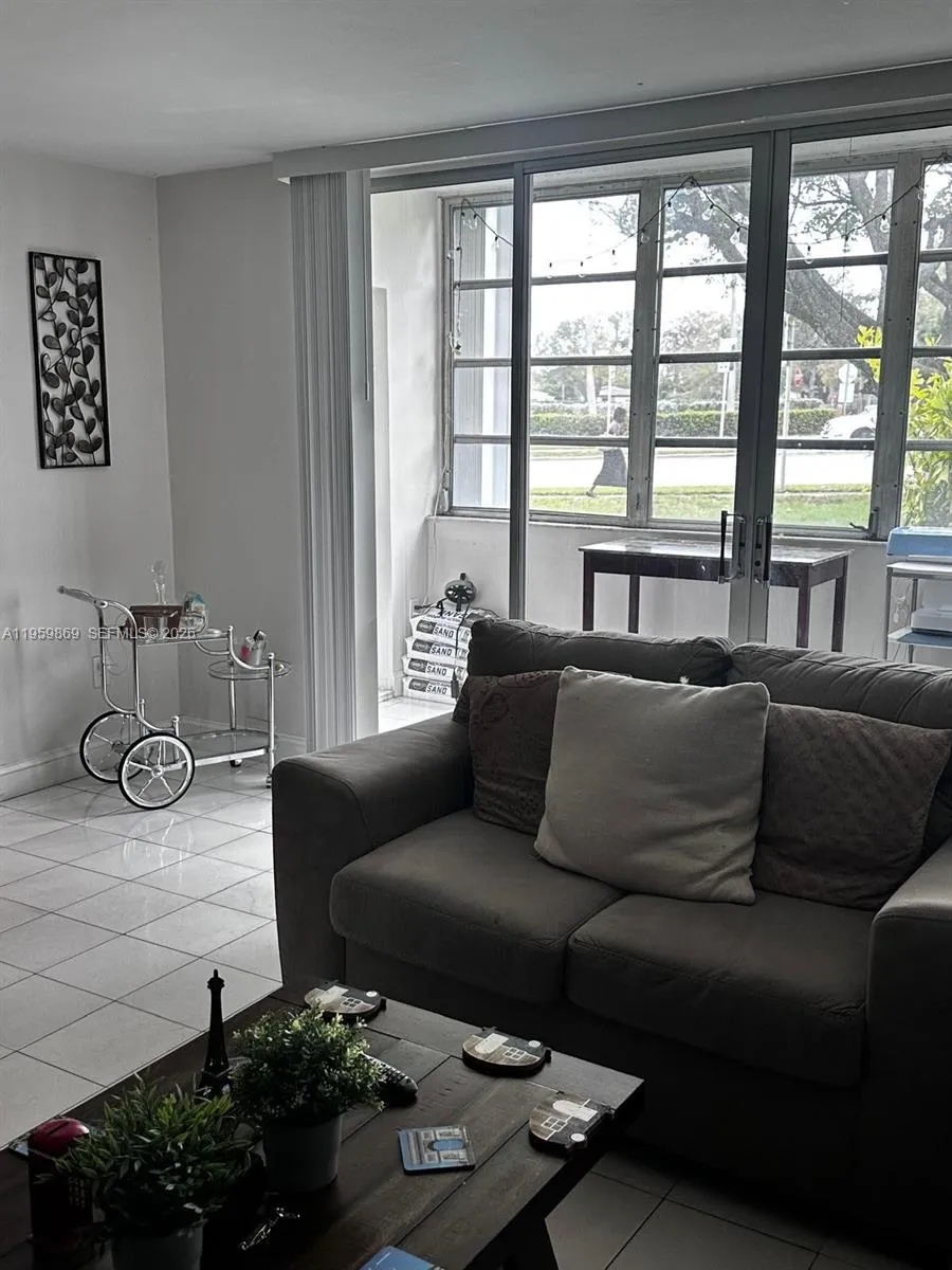 1501 Ne Miami Gardens Dr 146, Miami, Florida 33179, Miami, Florida 33179, 2 Bedrooms Bedrooms, ,2 BathroomsBathrooms,Residential,For Sale,1501 Ne Miami Gardens Dr 146, Miami, Florida 33179,A11959869