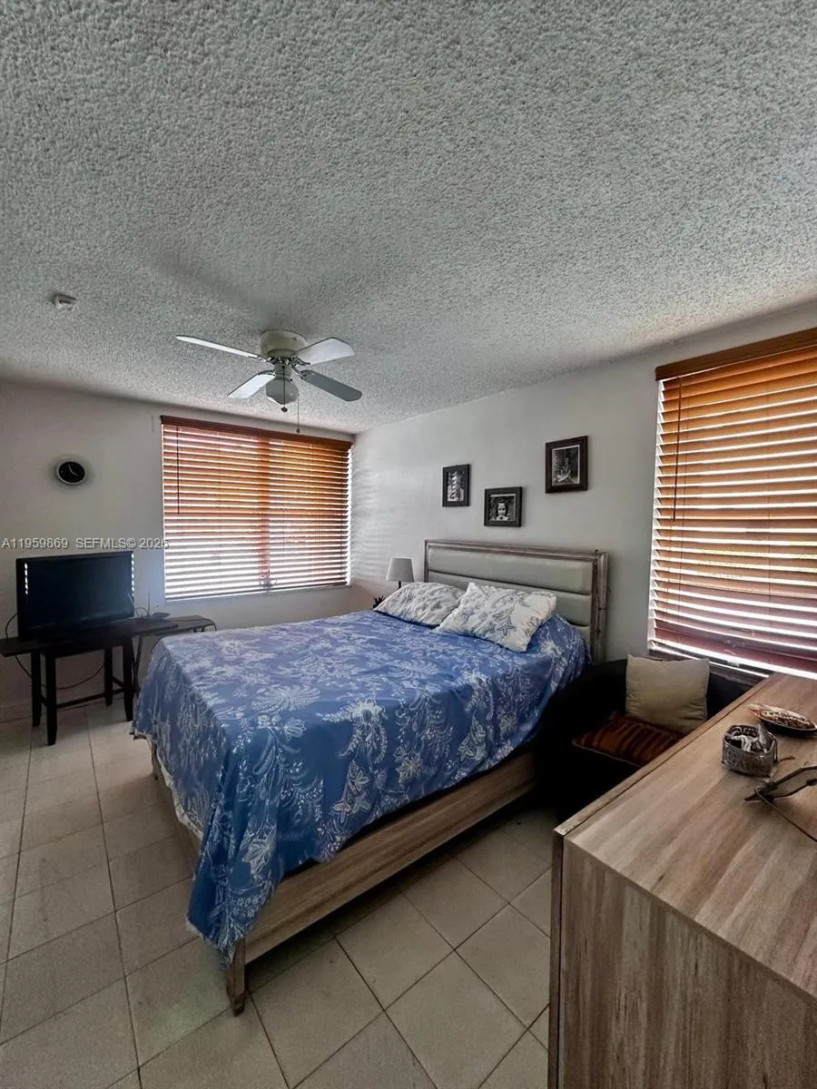 1501 Ne Miami Gardens Dr 146, Miami, Florida 33179, Miami, Florida 33179, 2 Bedrooms Bedrooms, ,2 BathroomsBathrooms,Residential,For Sale,1501 Ne Miami Gardens Dr 146, Miami, Florida 33179,A11959869