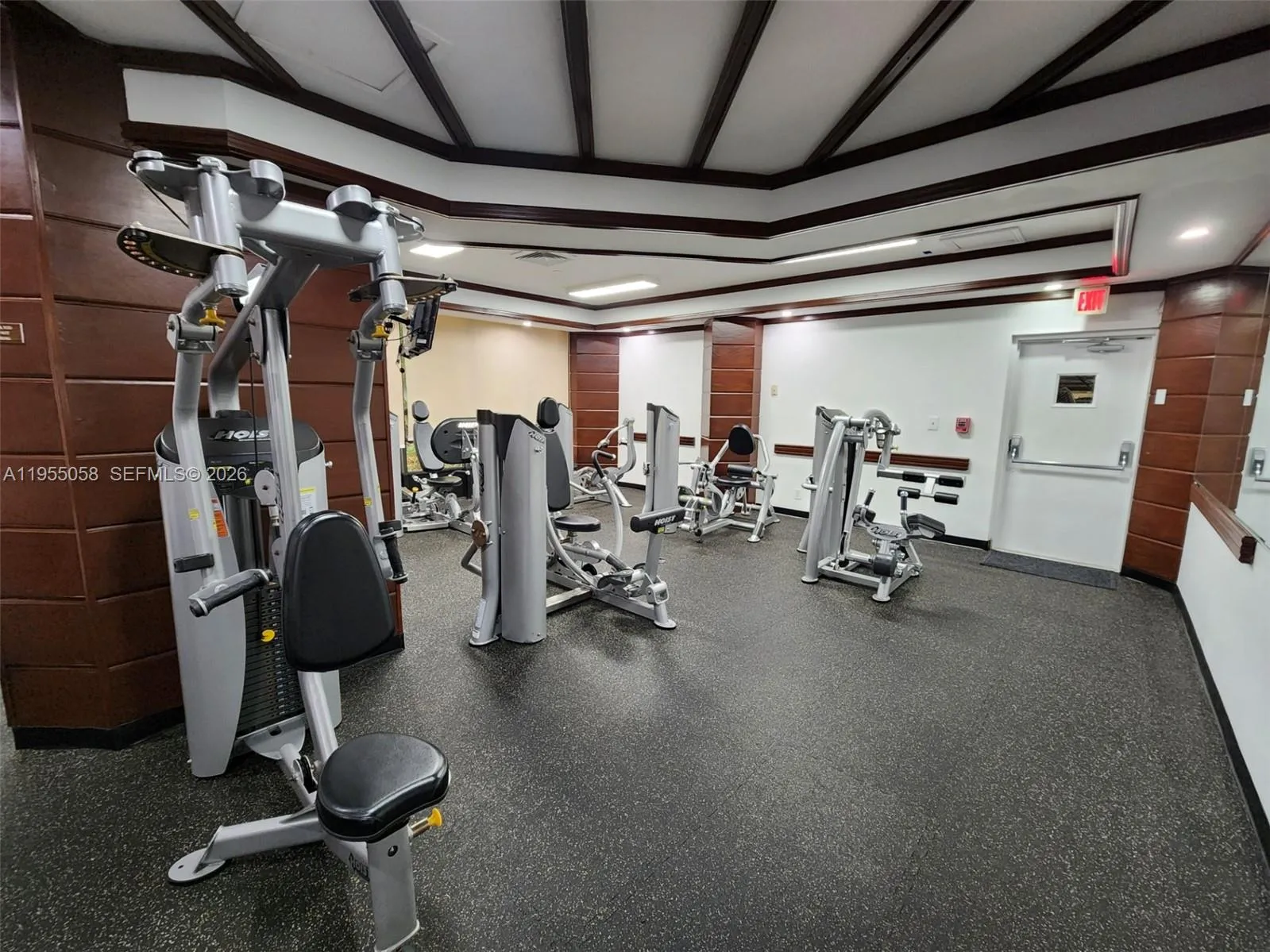 Aventura, Florida 33160, 2 Bedrooms Bedrooms, ,2 BathroomsBathrooms,Residential Lease,For Rent,A11955058
