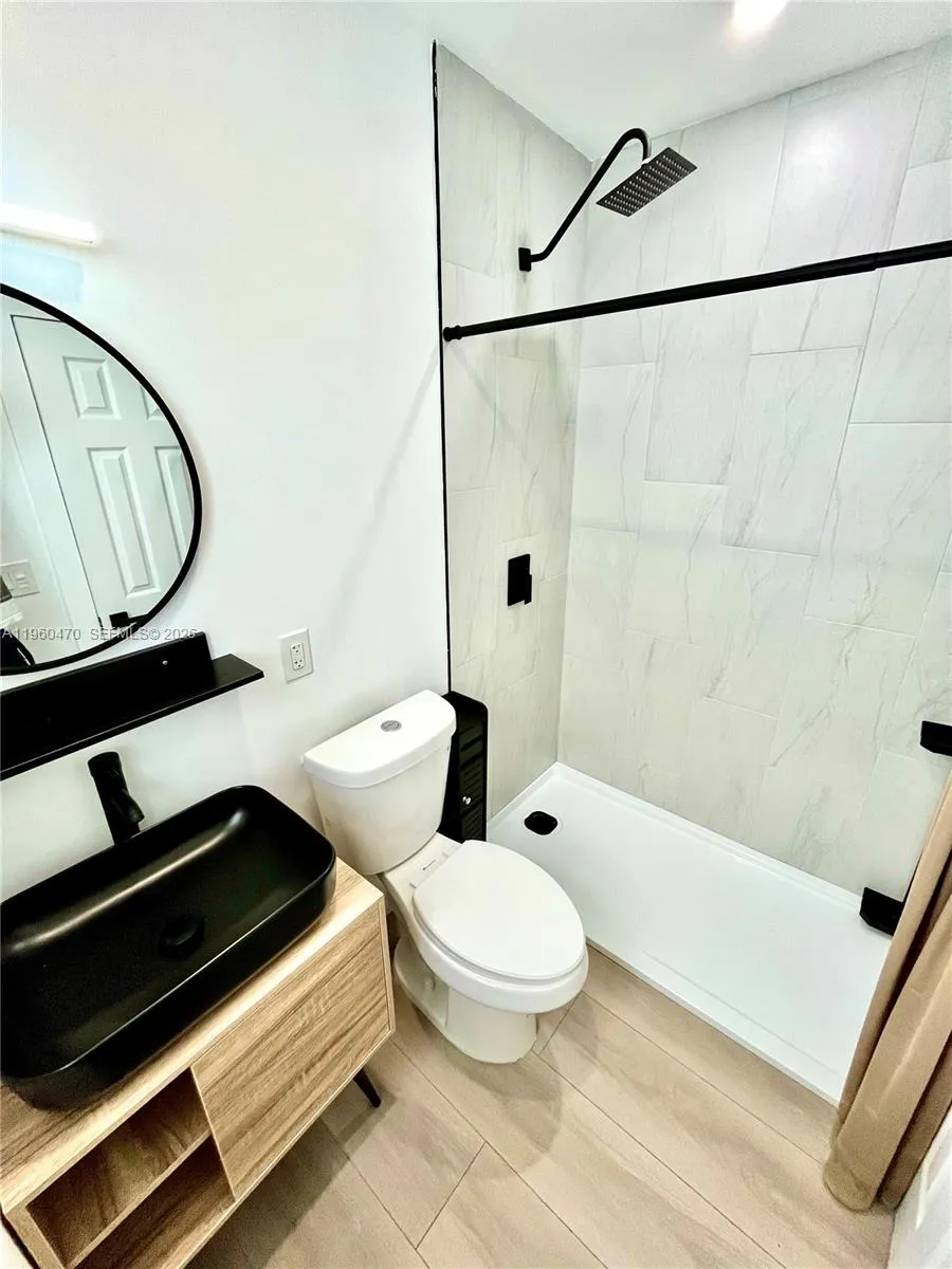 6241 Nw Miami Pl, Miami, Florida 33150, Miami, Florida 33150, ,Residential Income,For Sale,6241 Nw Miami Pl, Miami, Florida 33150,A11960470