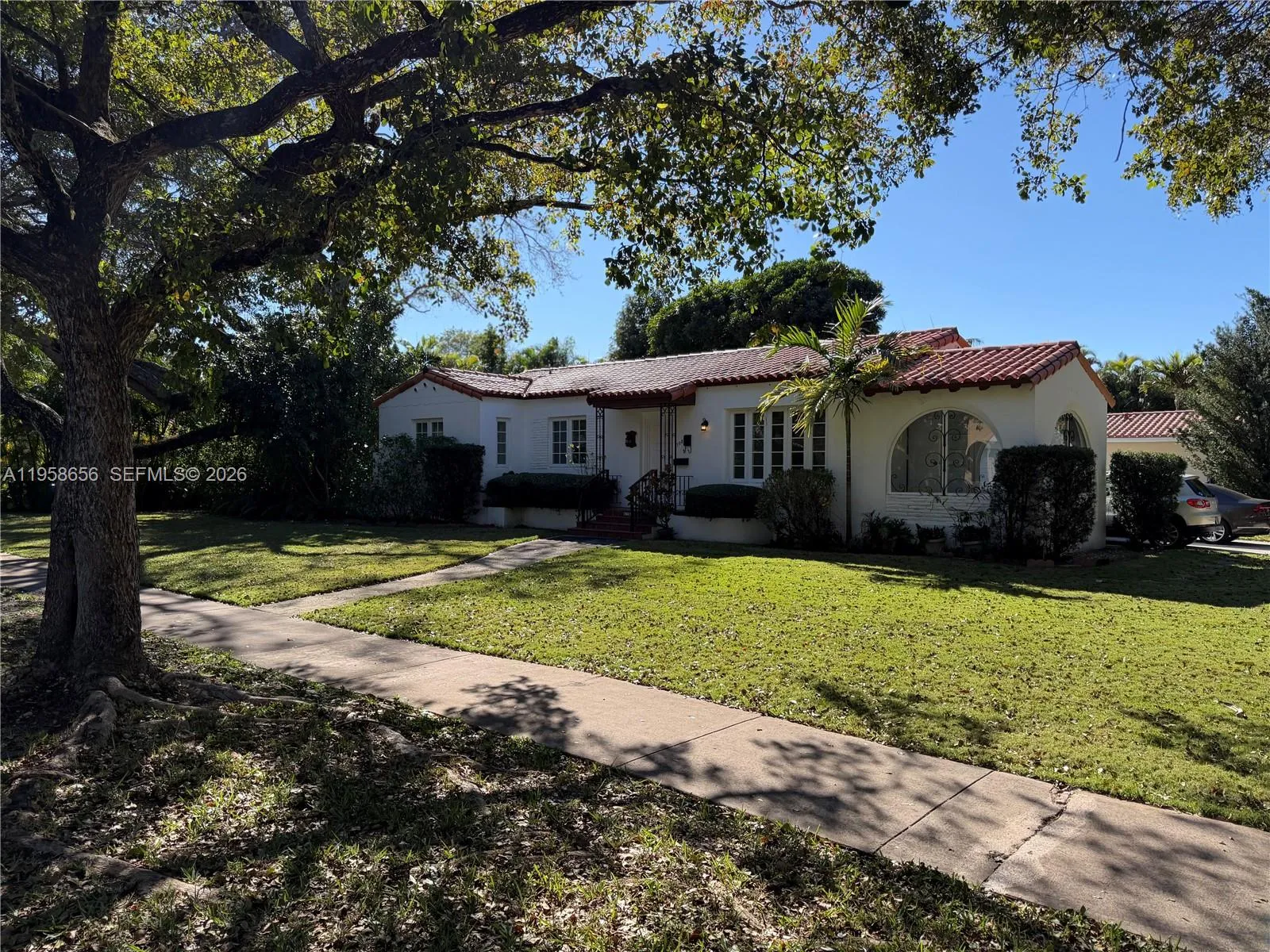 1700 Cortez St, Coral Gables, Florida 33134, Coral Gables, Florida 33134, 3 Bedrooms Bedrooms, ,3 BathroomsBathrooms,Residential,For Sale,1700 Cortez St, Coral Gables, Florida 33134,A11958656