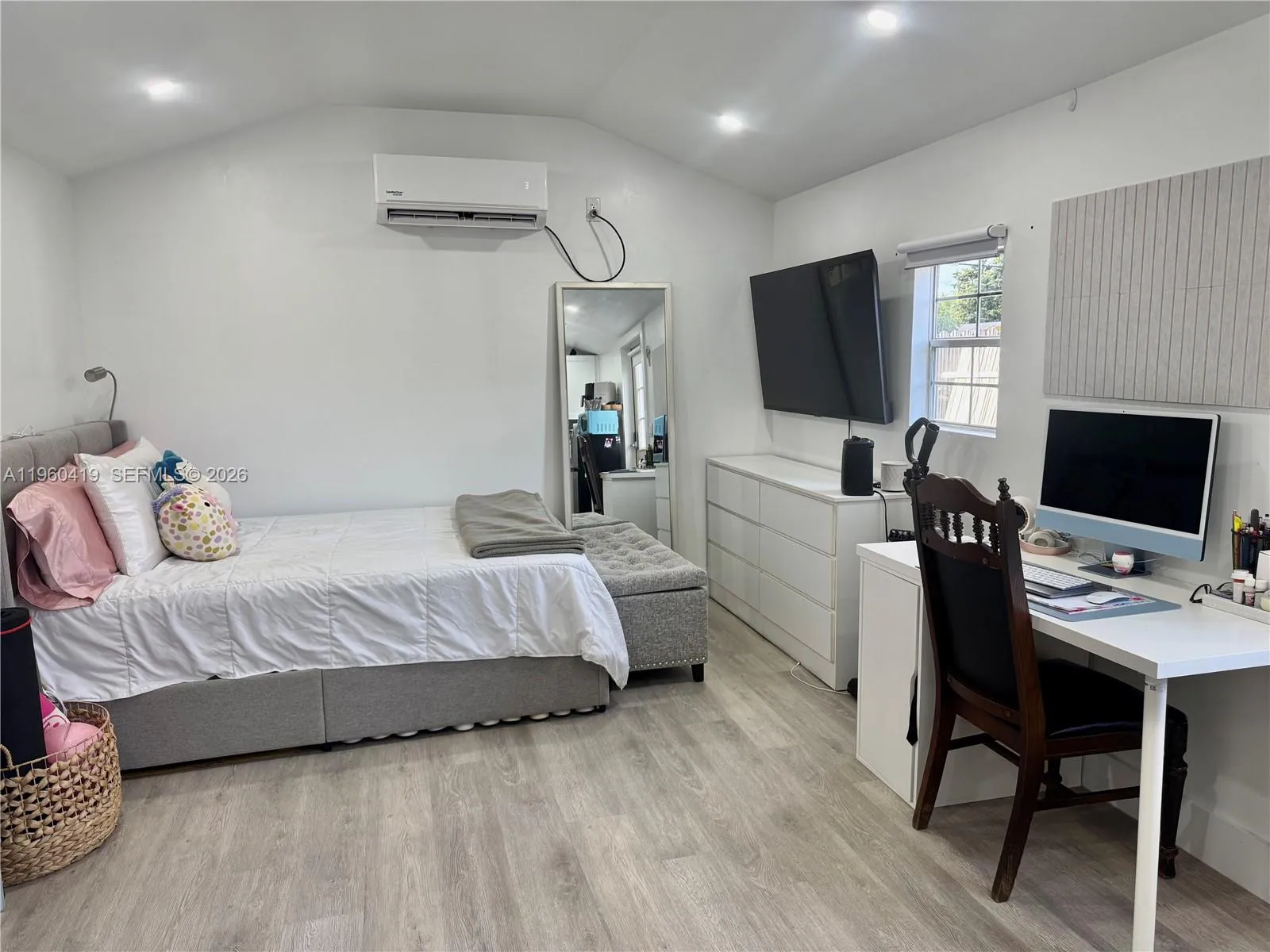 10800 Nw 22nd Ct, Miami, Florida 33167, Miami, Florida 33167, ,1 BathroomBathrooms,Residential Lease,For Rent,10800 Nw 22nd Ct, Miami, Florida 33167,A11960419