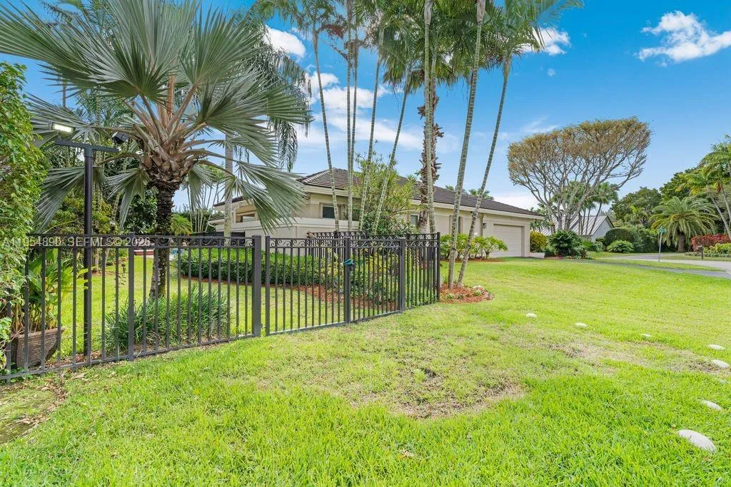 10521 Sw 123rd St, Miami, Florida 33176, Miami, Florida 33176, 5 Bedrooms Bedrooms, ,3 BathroomsBathrooms,Residential,For Sale,10521 Sw 123rd St, Miami, Florida 33176,A11954890