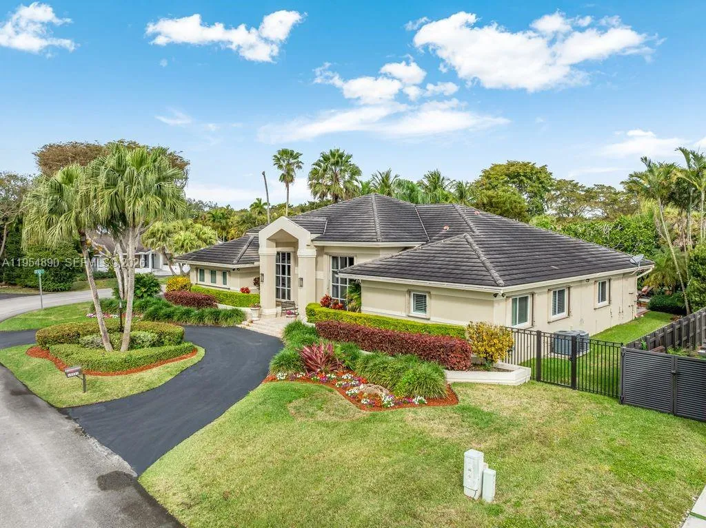 10521 Sw 123rd St, Miami, Florida 33176, Miami, Florida 33176, 5 Bedrooms Bedrooms, ,3 BathroomsBathrooms,Residential,For Sale,10521 Sw 123rd St, Miami, Florida 33176,A11954890