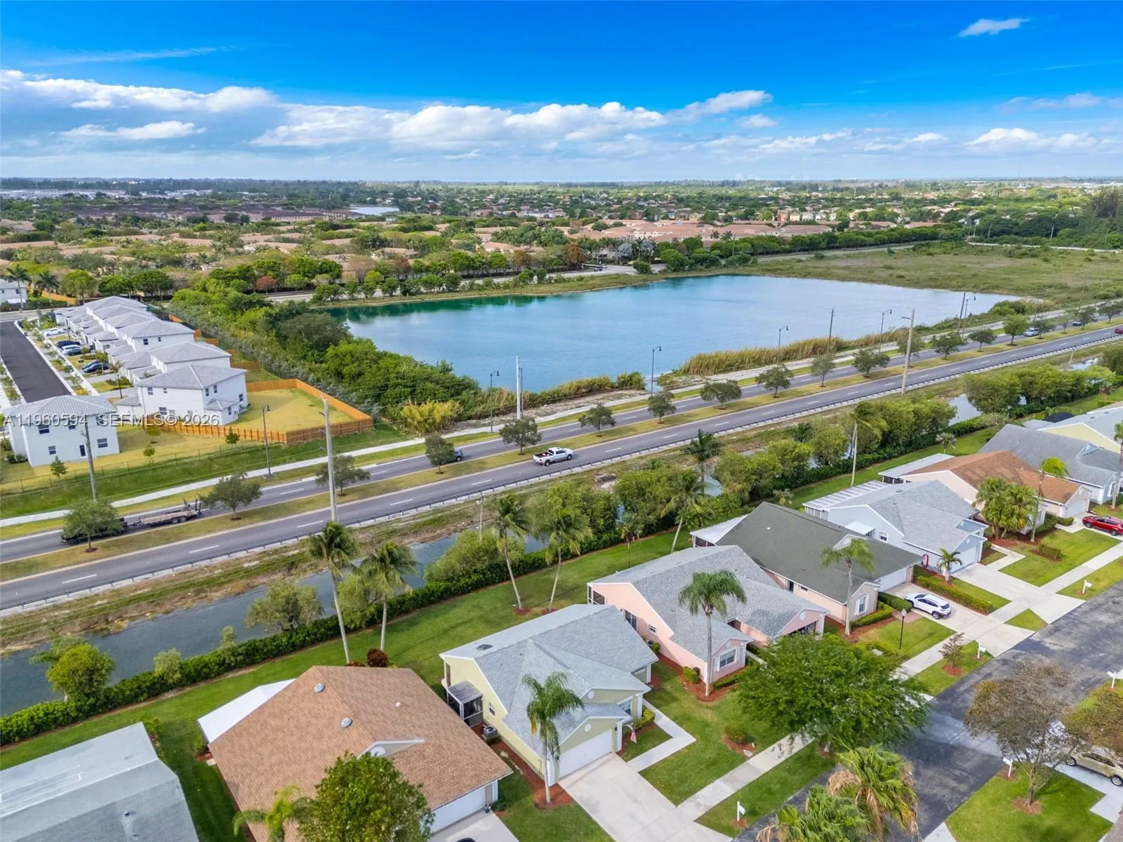 2590 Se 7th Pl, Homestead, Florida 33033, Homestead, Florida 33033, 2 Bedrooms Bedrooms, ,2 BathroomsBathrooms,Residential,For Sale,2590 Se 7th Pl, Homestead, Florida 33033,A11960594