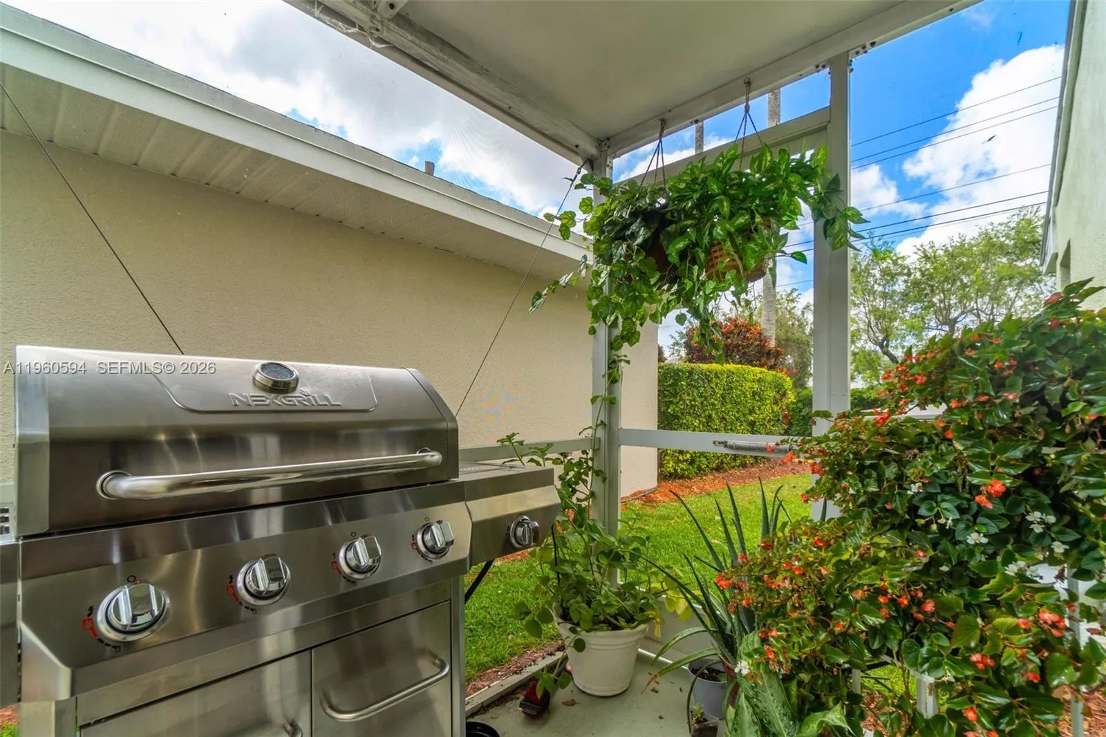 2590 Se 7th Pl, Homestead, Florida 33033, Homestead, Florida 33033, 2 Bedrooms Bedrooms, ,2 BathroomsBathrooms,Residential,For Sale,2590 Se 7th Pl, Homestead, Florida 33033,A11960594