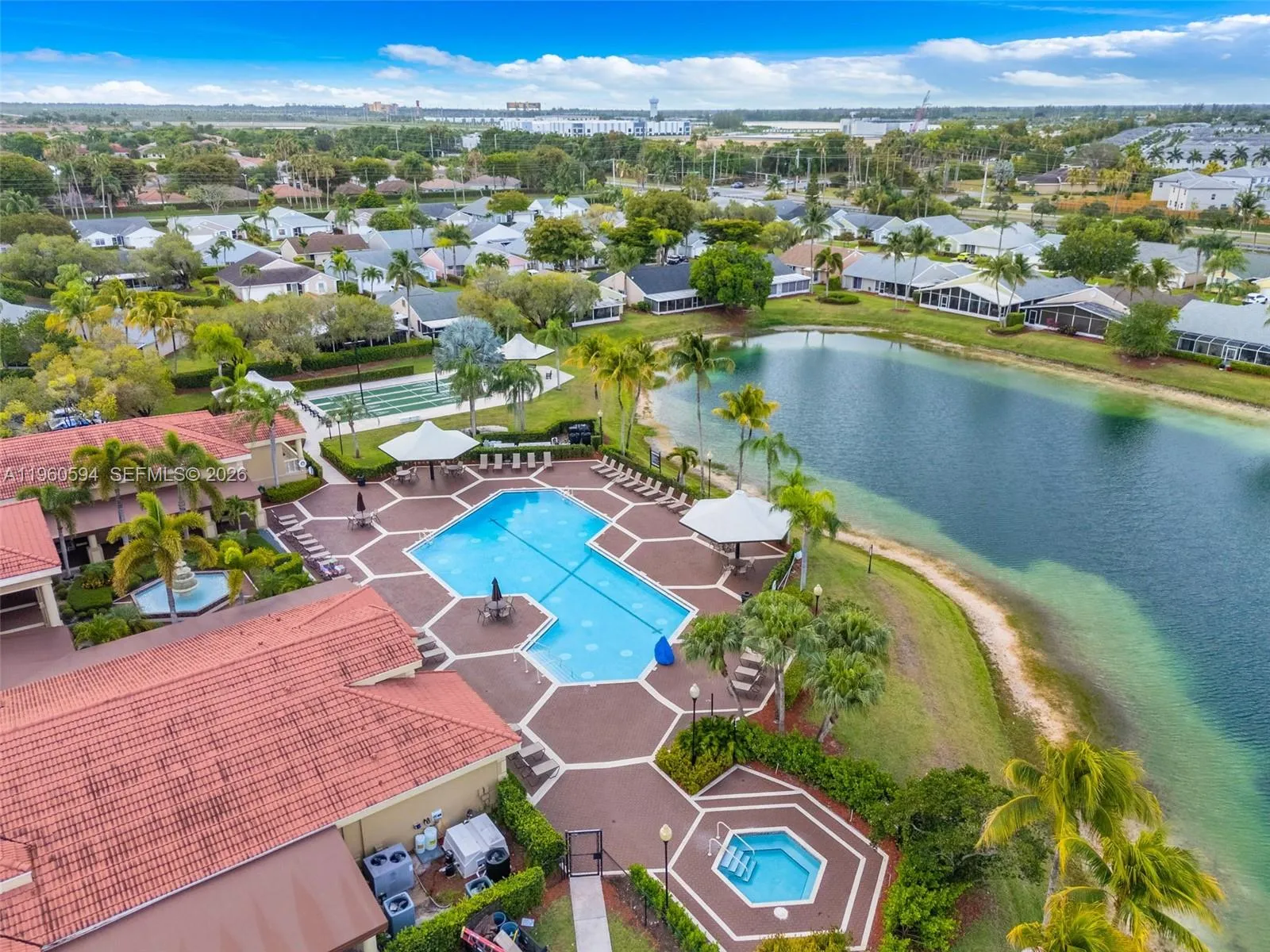 2590 Se 7th Pl, Homestead, Florida 33033, Homestead, Florida 33033, 2 Bedrooms Bedrooms, ,2 BathroomsBathrooms,Residential,For Sale,2590 Se 7th Pl, Homestead, Florida 33033,A11960594