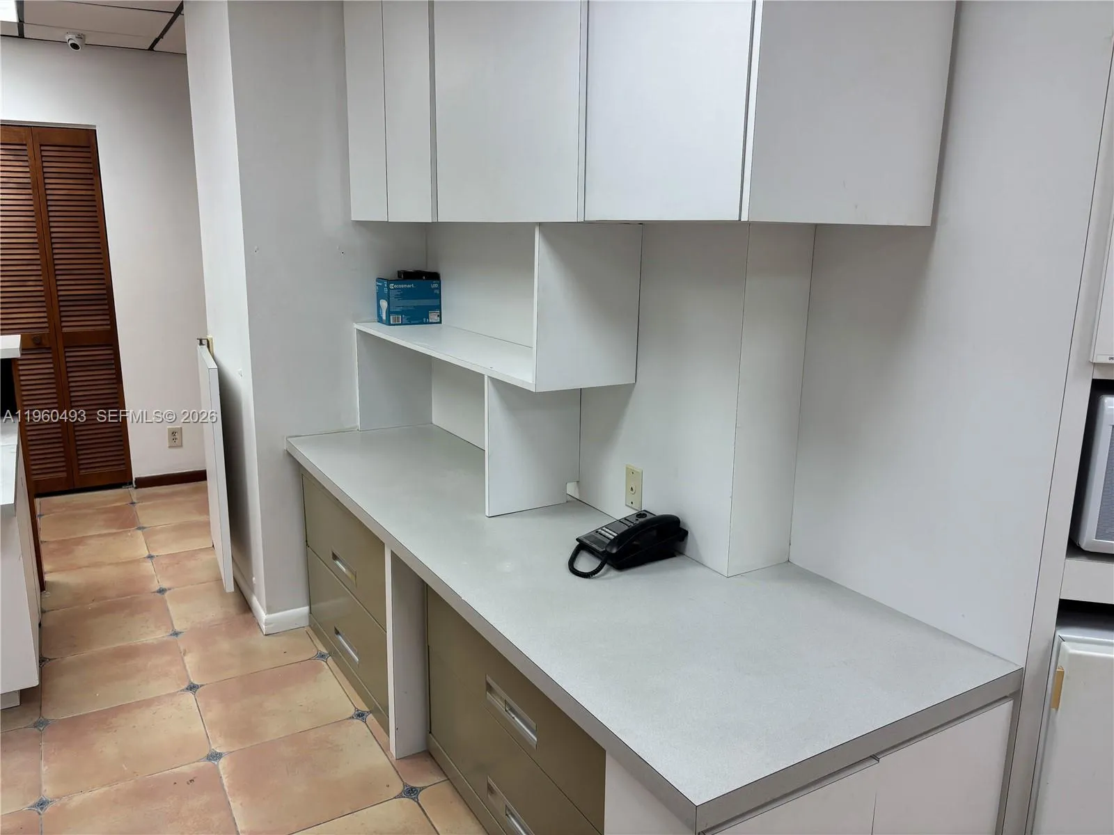 7800 W Oakland Park Blvd Bld-b #102, Sunrise, Flor, Sunrise, Florida 33351, ,Commercial Sale,For Sale,7800 W Oakland Park Blvd Bld-b #102, Sunrise, Flor,A11960493